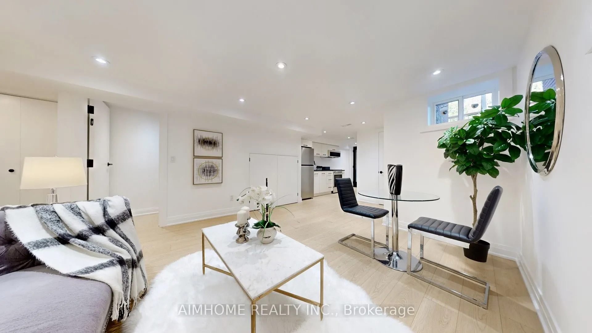 38 Sparkhall Avenue