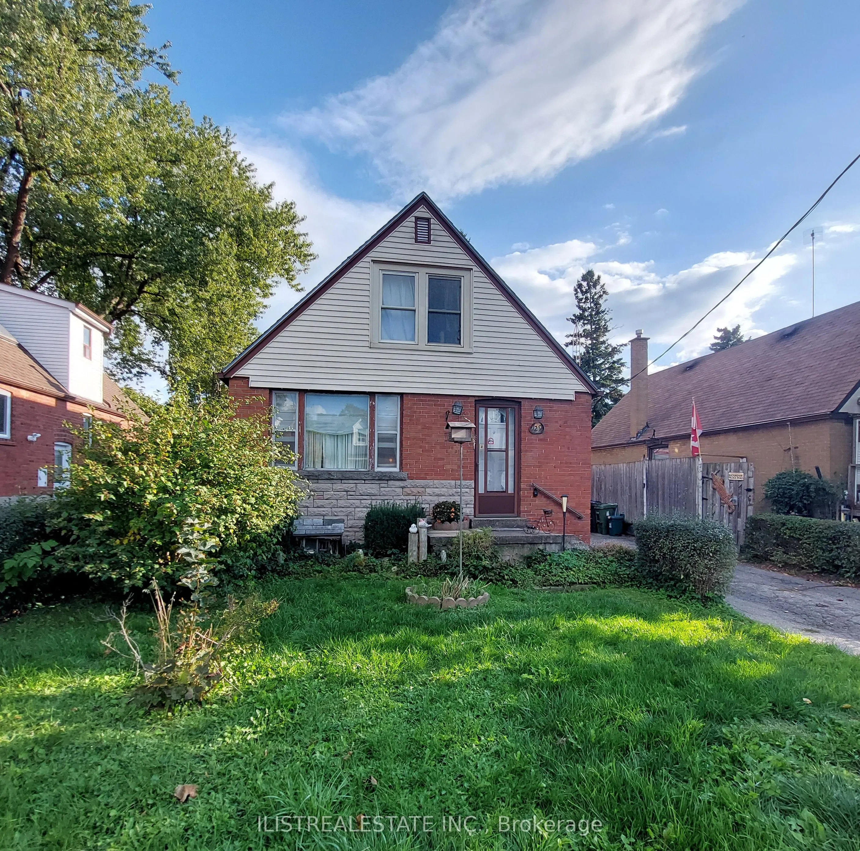 29 Holland Avenue