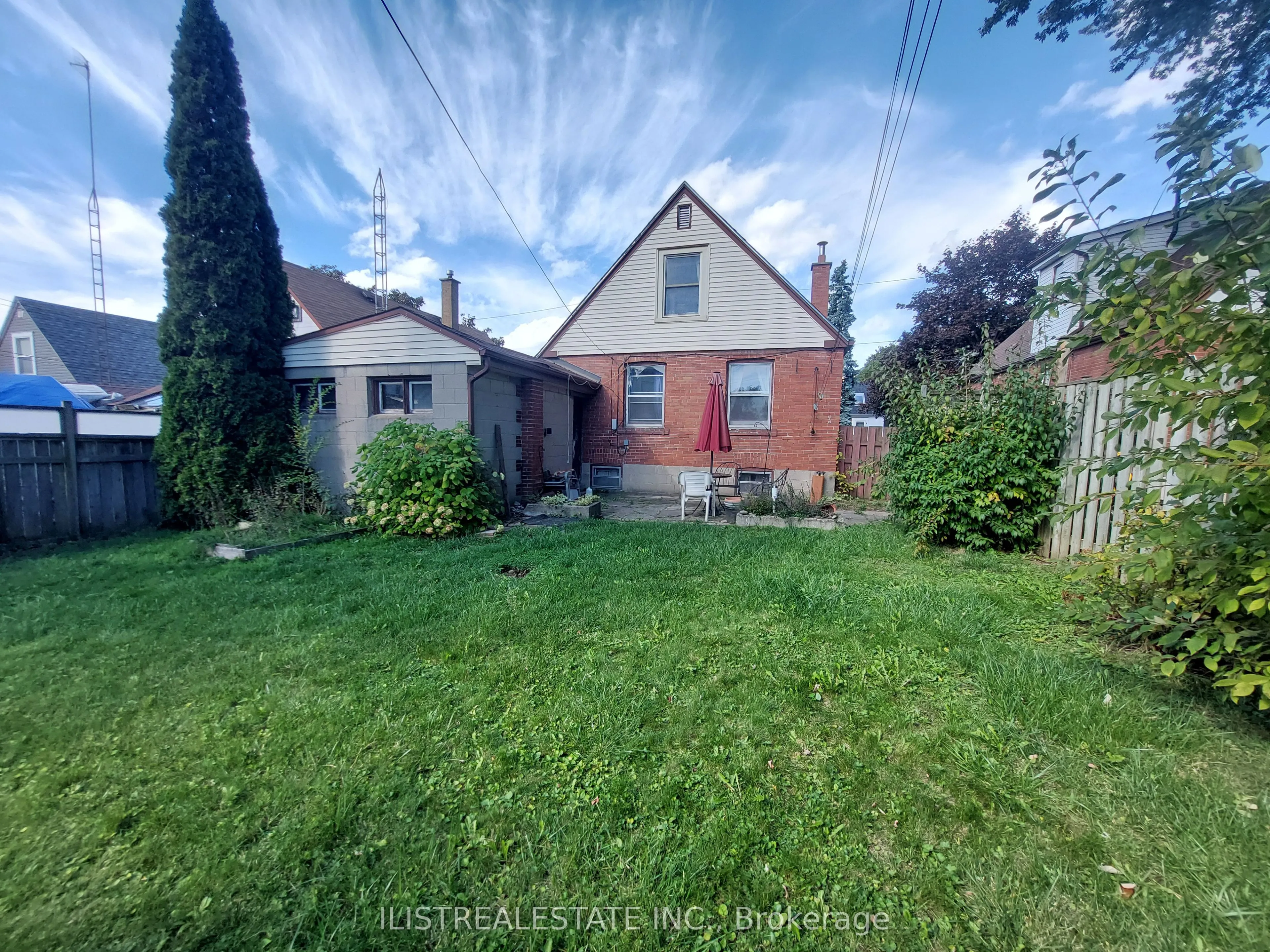 29 Holland Avenue