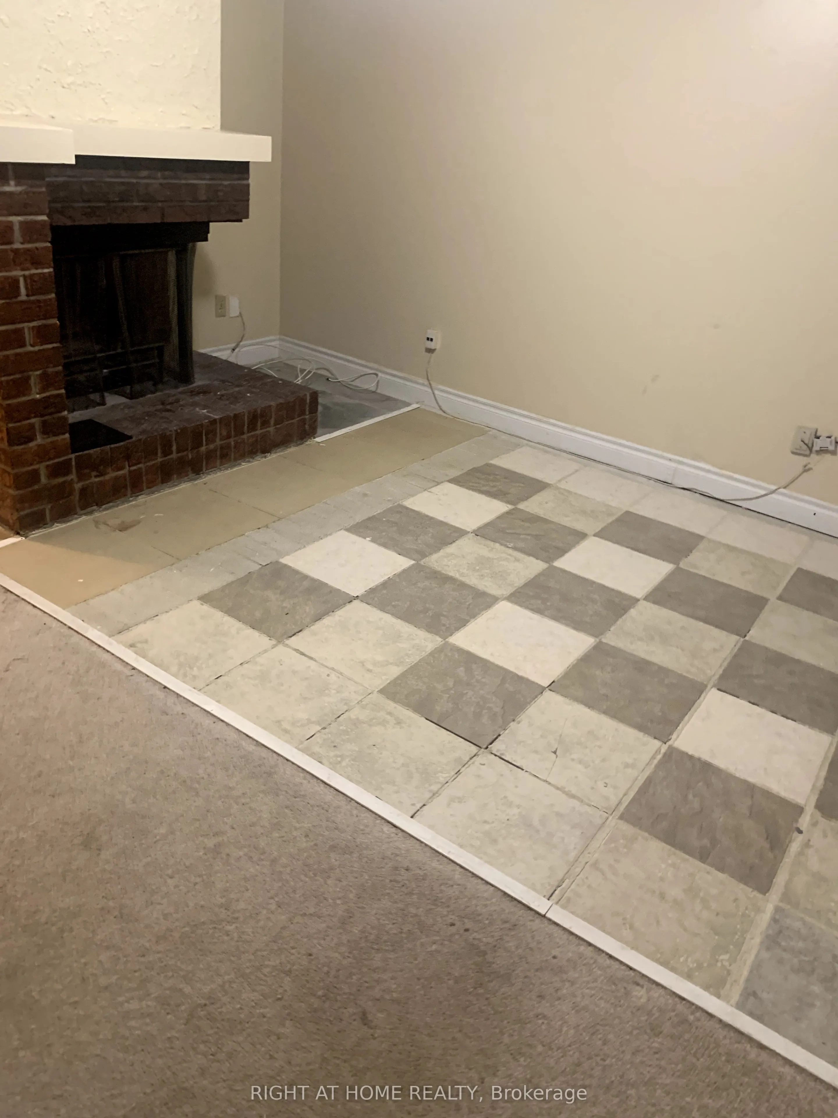20 HAINFORD Street, #4