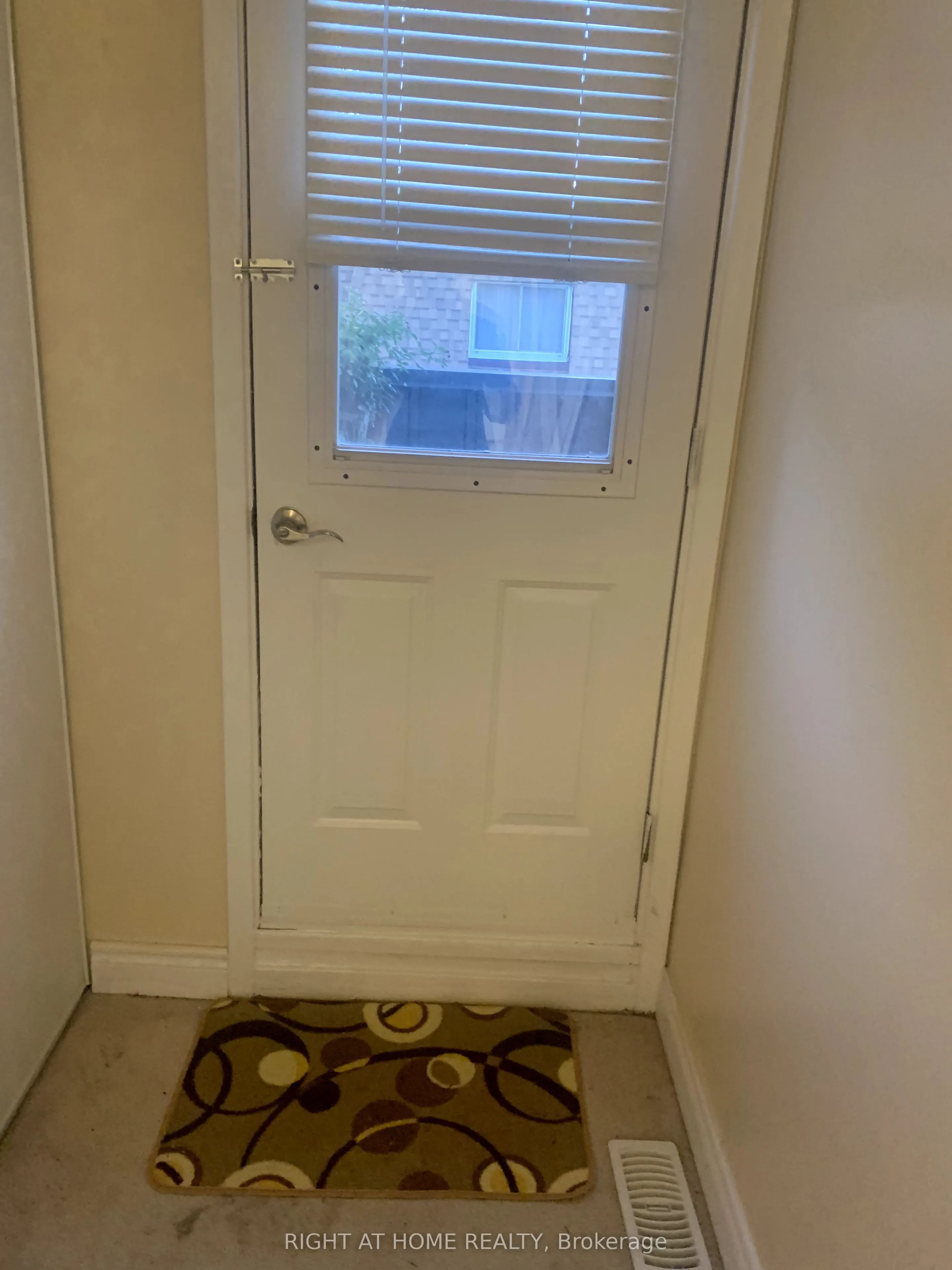 20 HAINFORD Street, #4