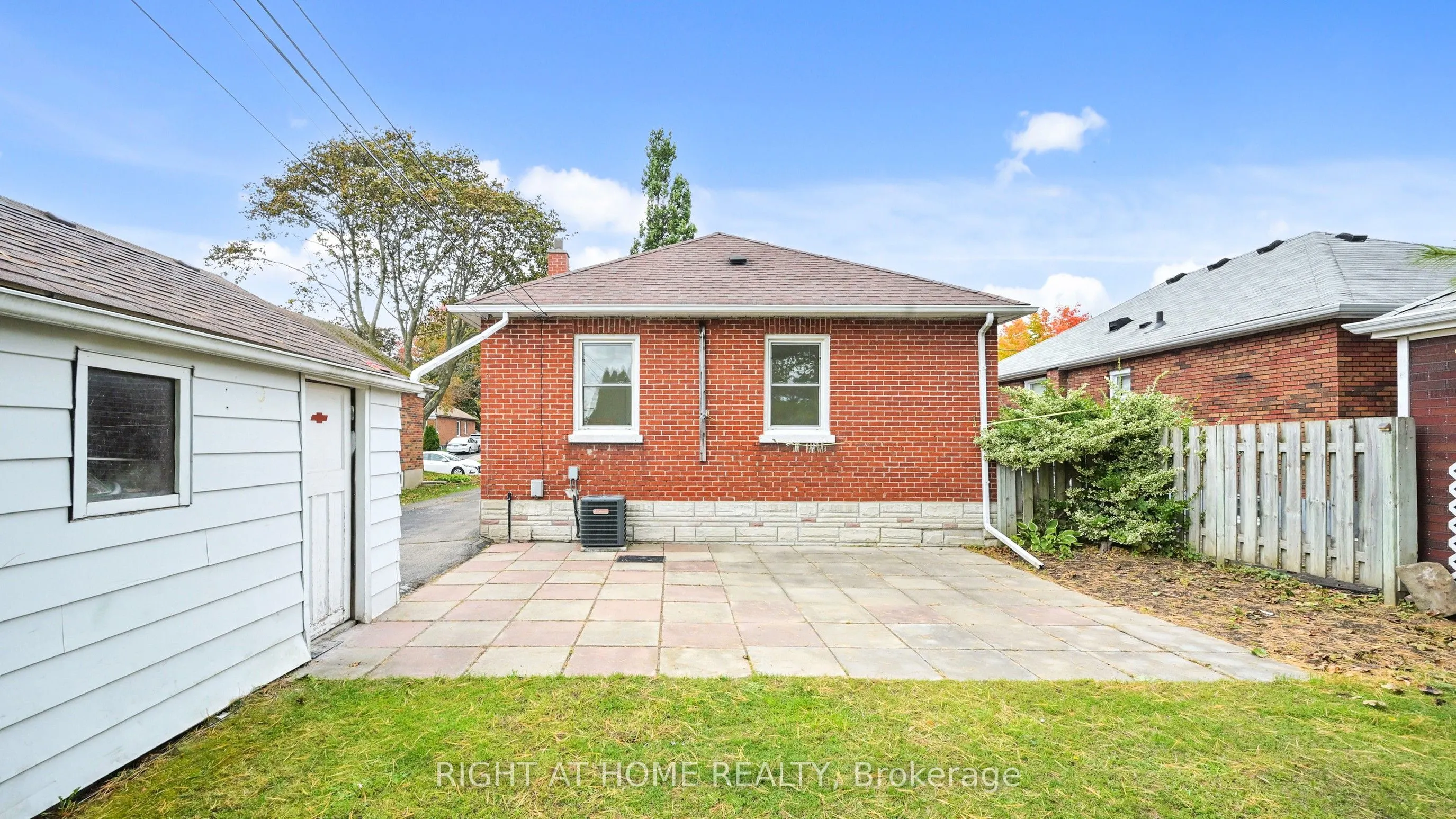 79 Oakes Avenue
