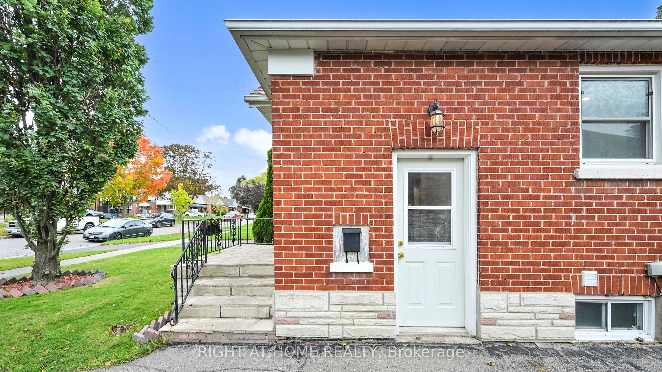 79 Oakes Avenue