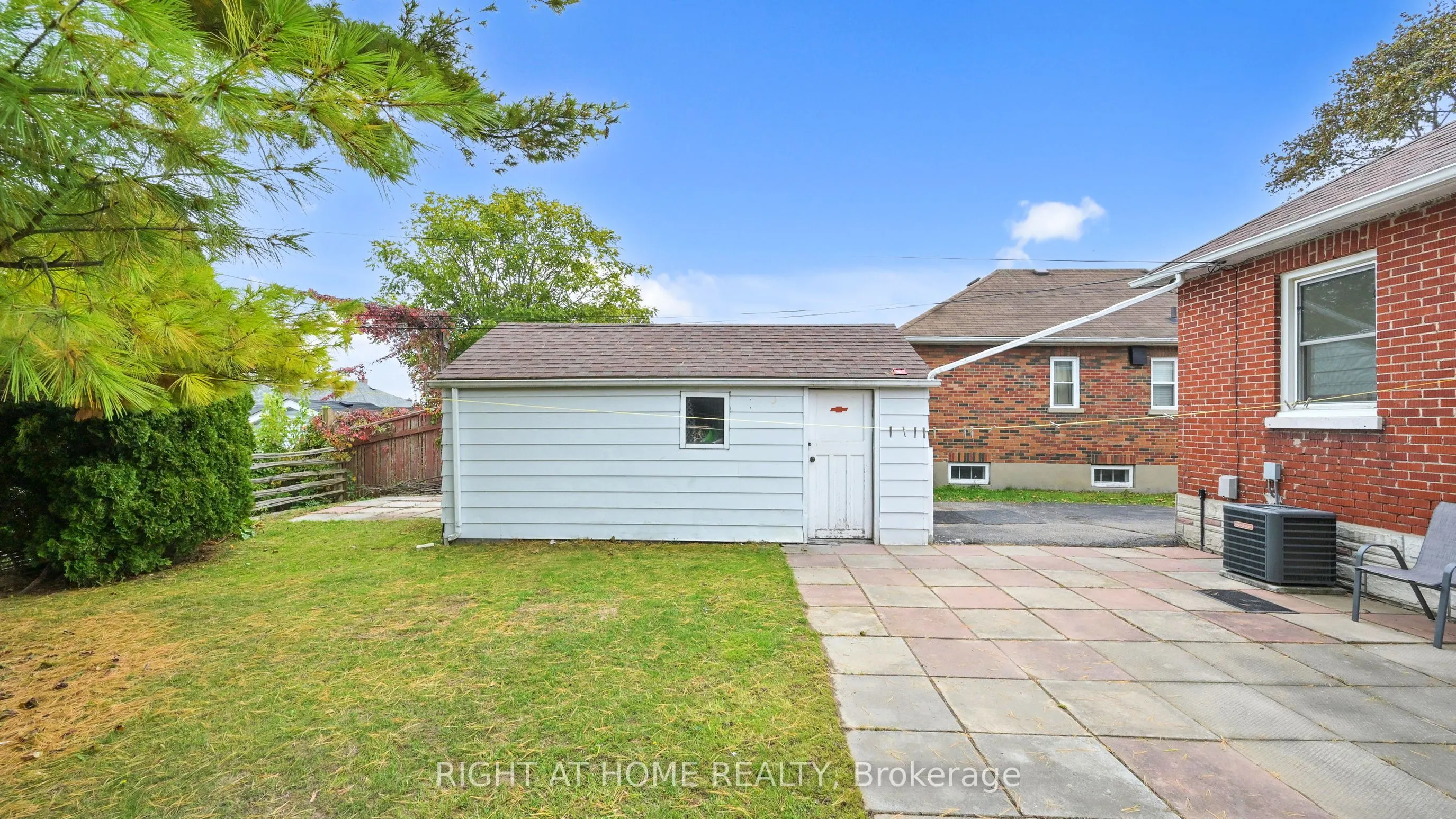 79 Oakes Avenue