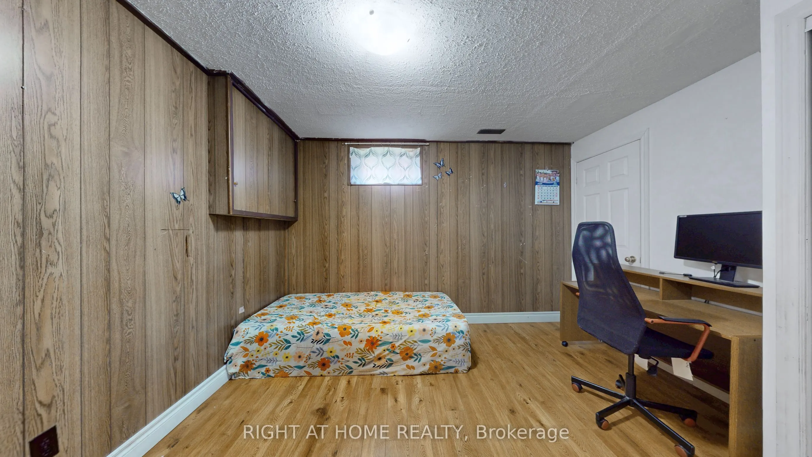 79 Oakes Avenue