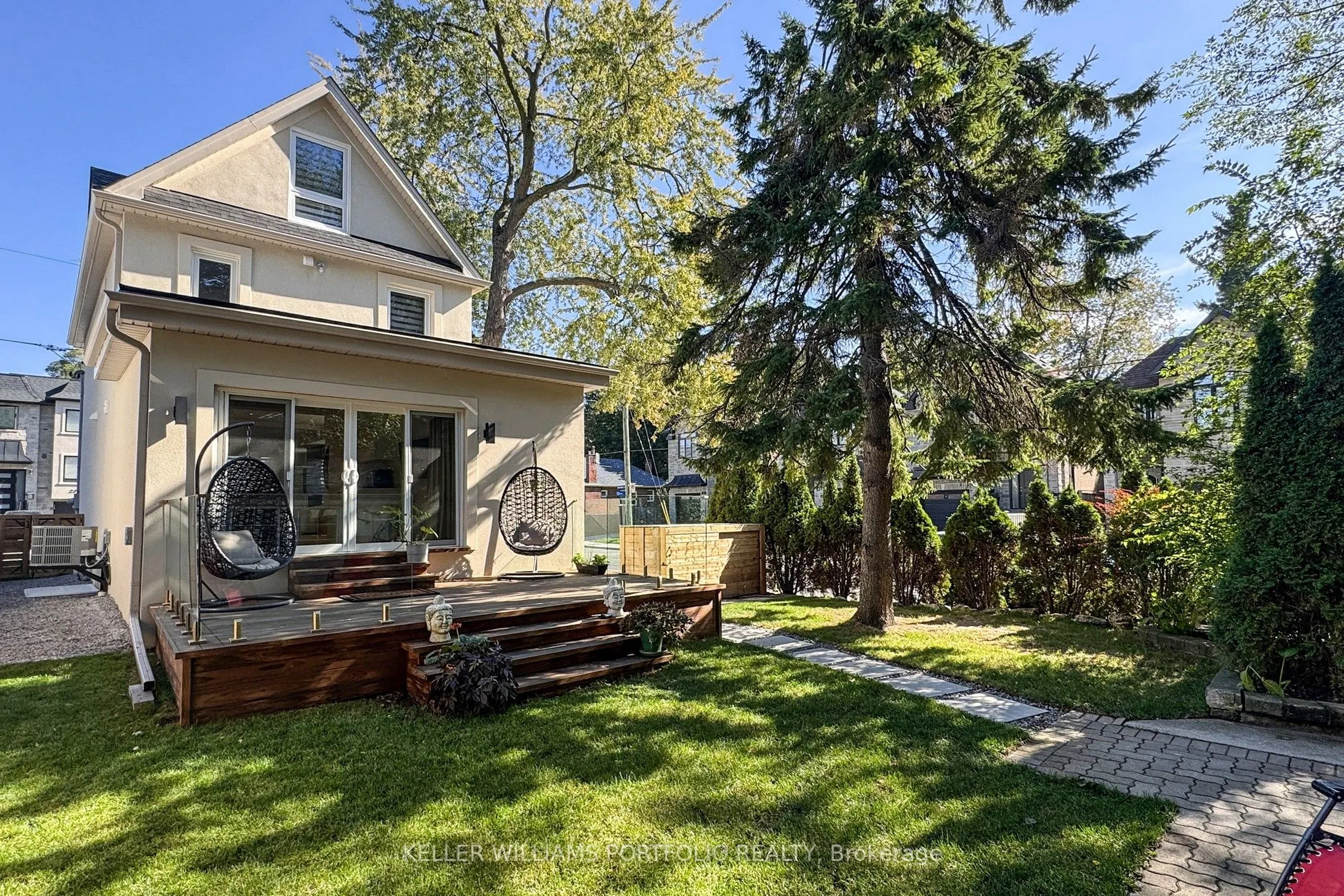 22 Pitt Avenue