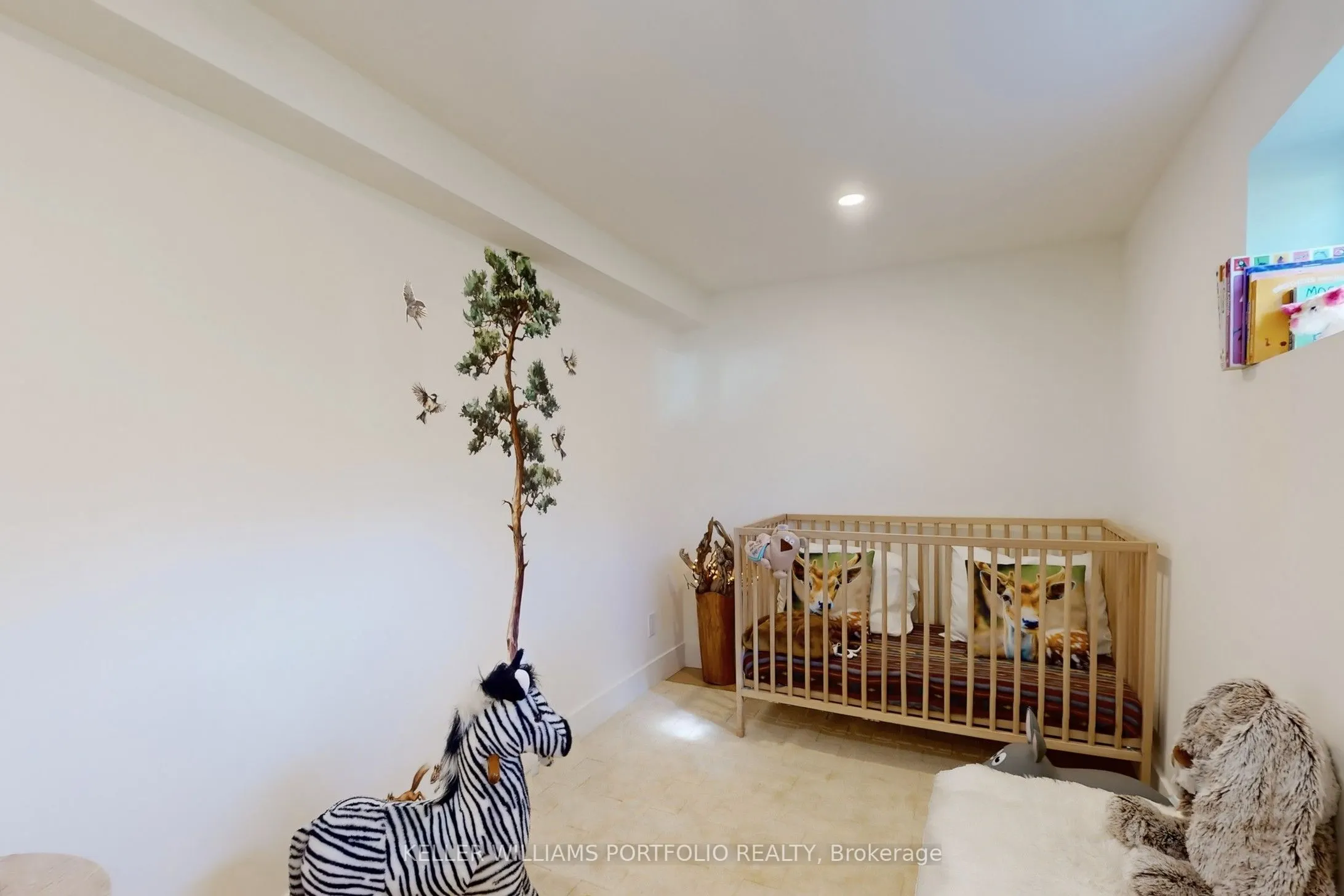 22 Pitt Avenue