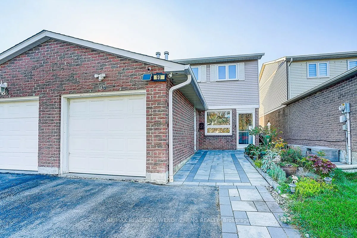 90 Radwell Crescent