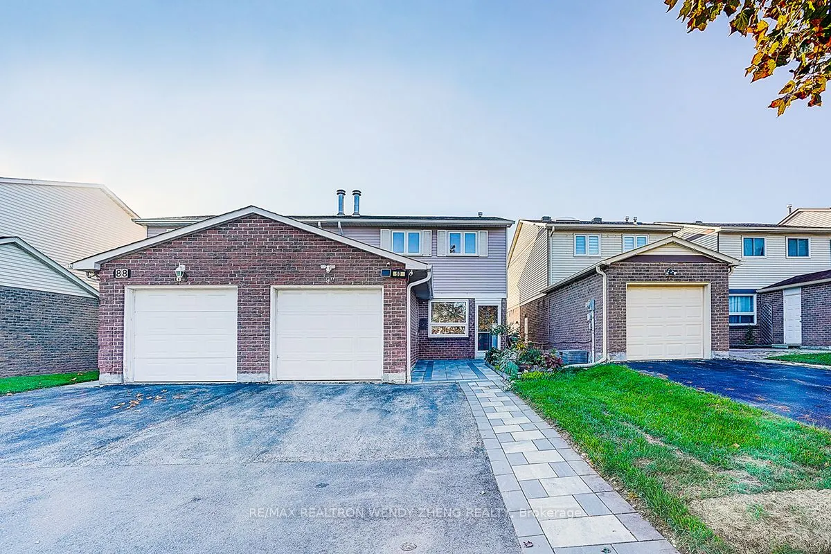 90 Radwell Crescent