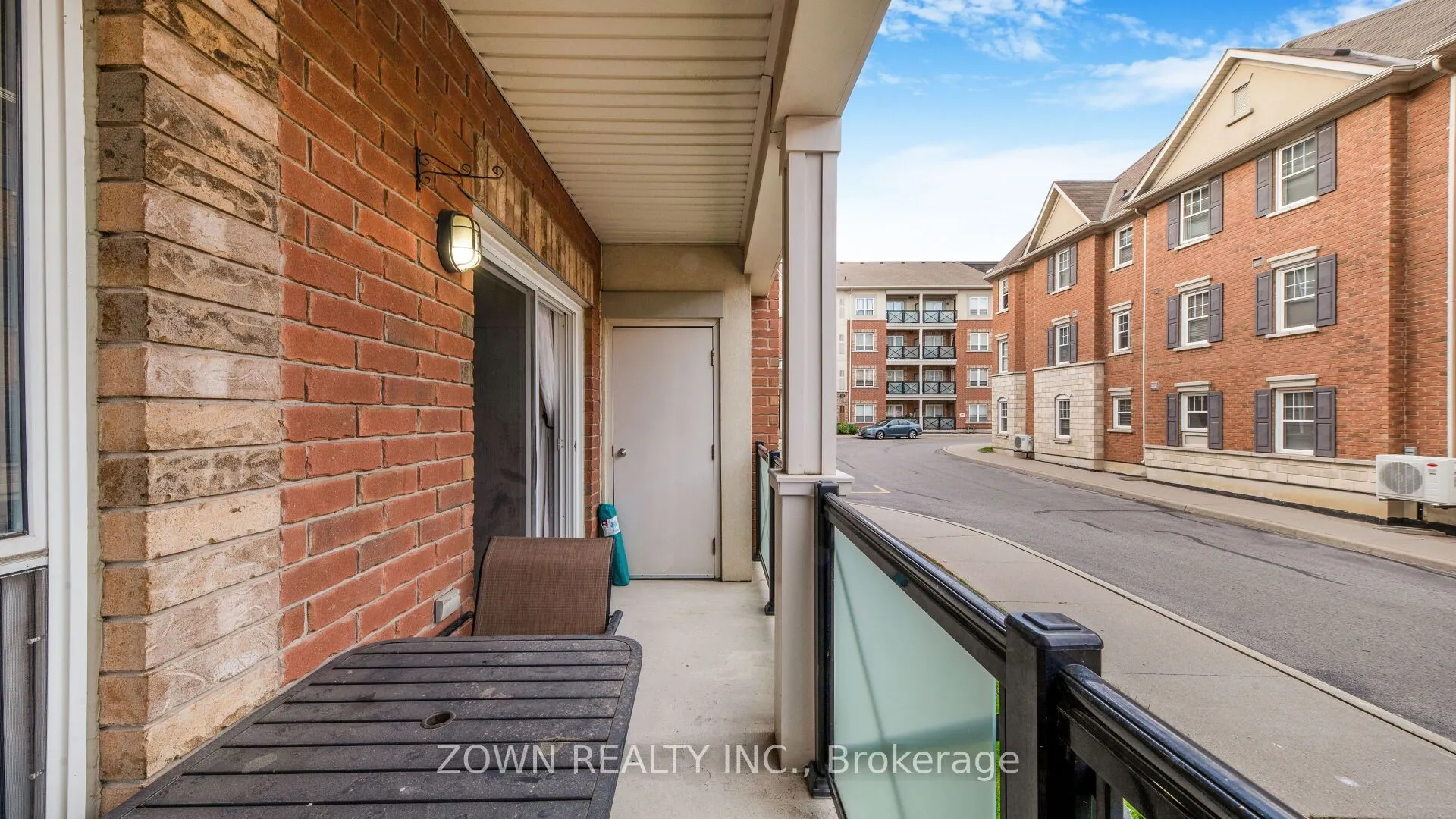60 Mendelssohn Street, #103