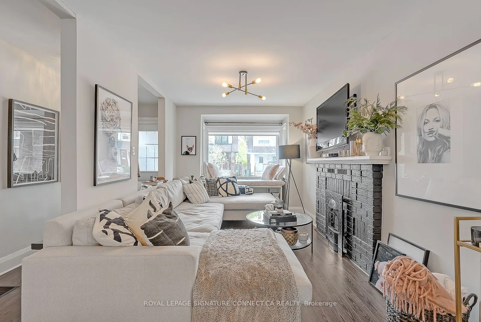 80 Oakcrest Avenue
