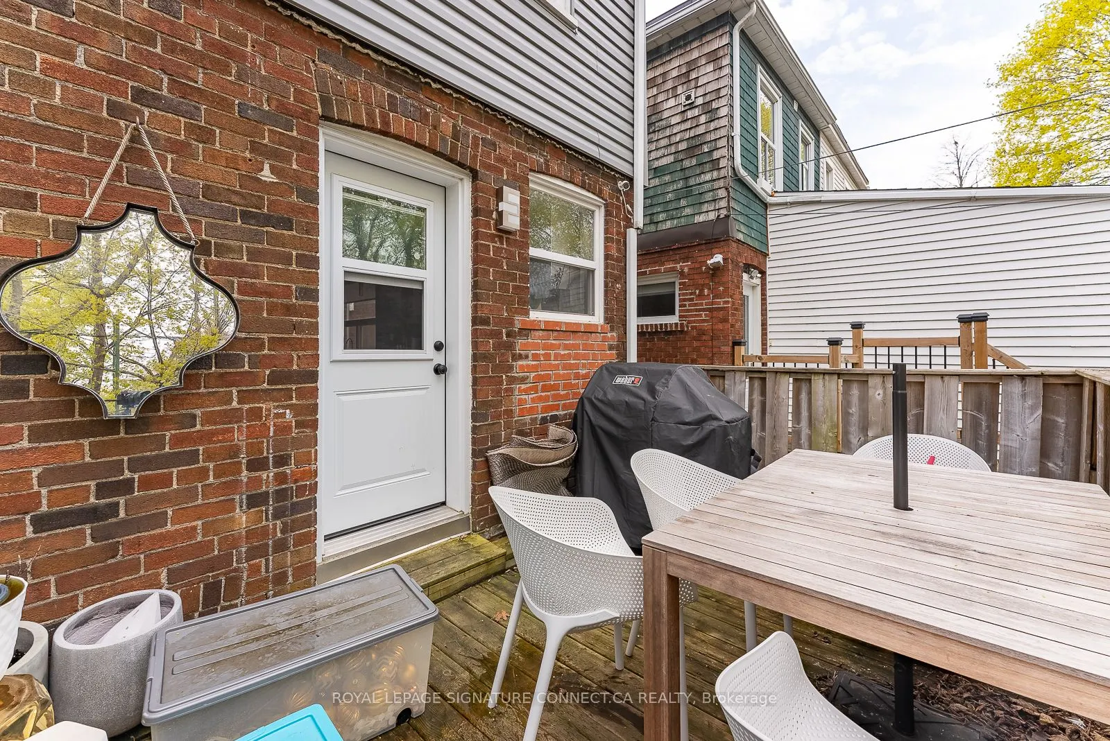 80 Oakcrest Avenue
