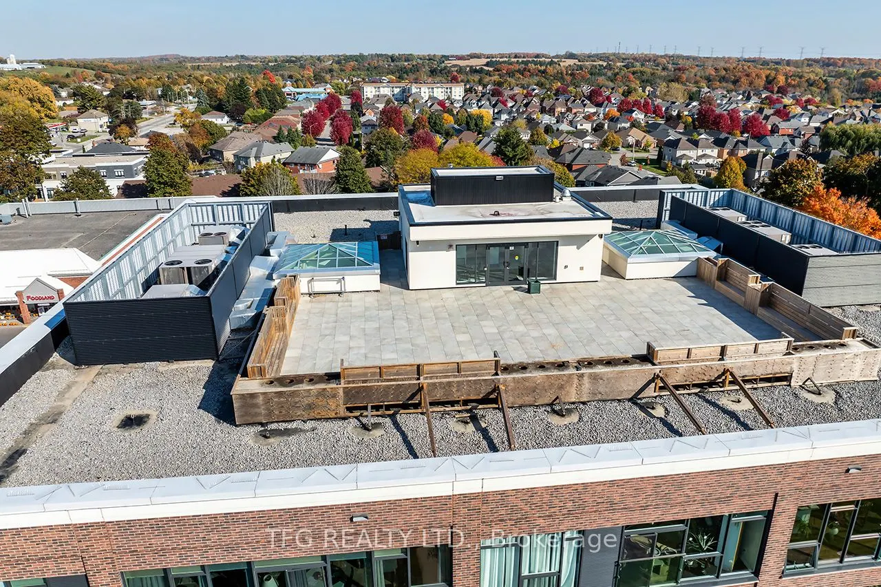 109 King Avenue East Avenue E, #504