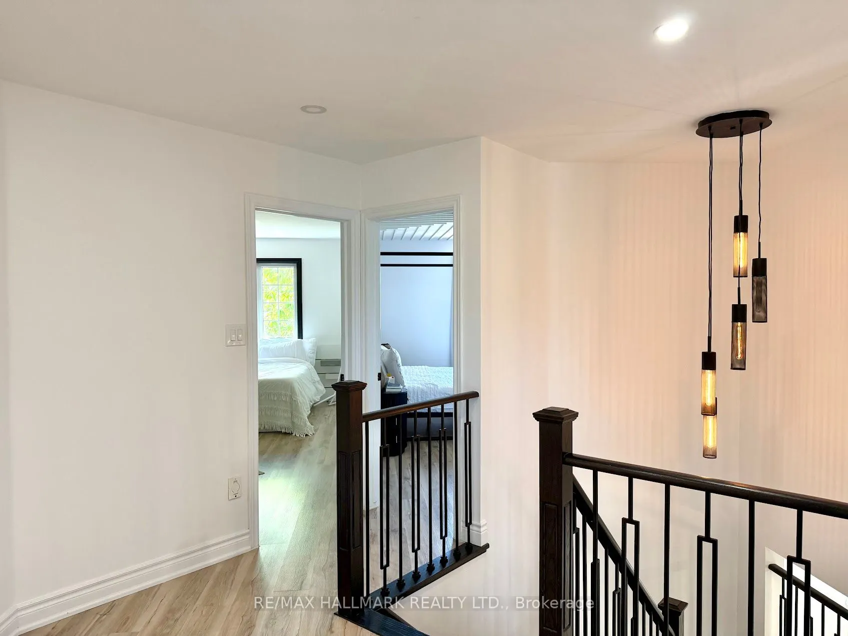 63 Chartway Boulevard