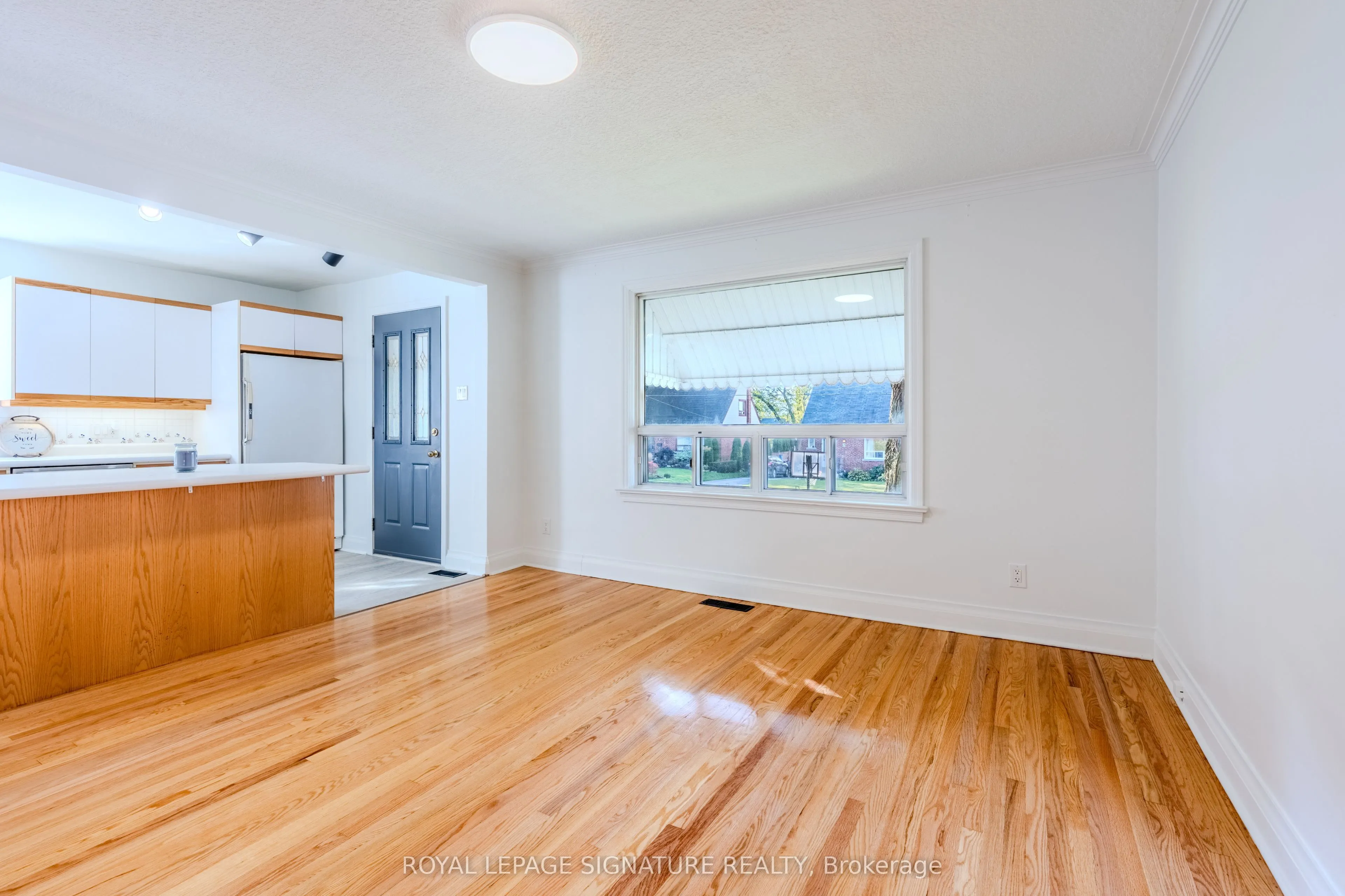 10 Holswade Road