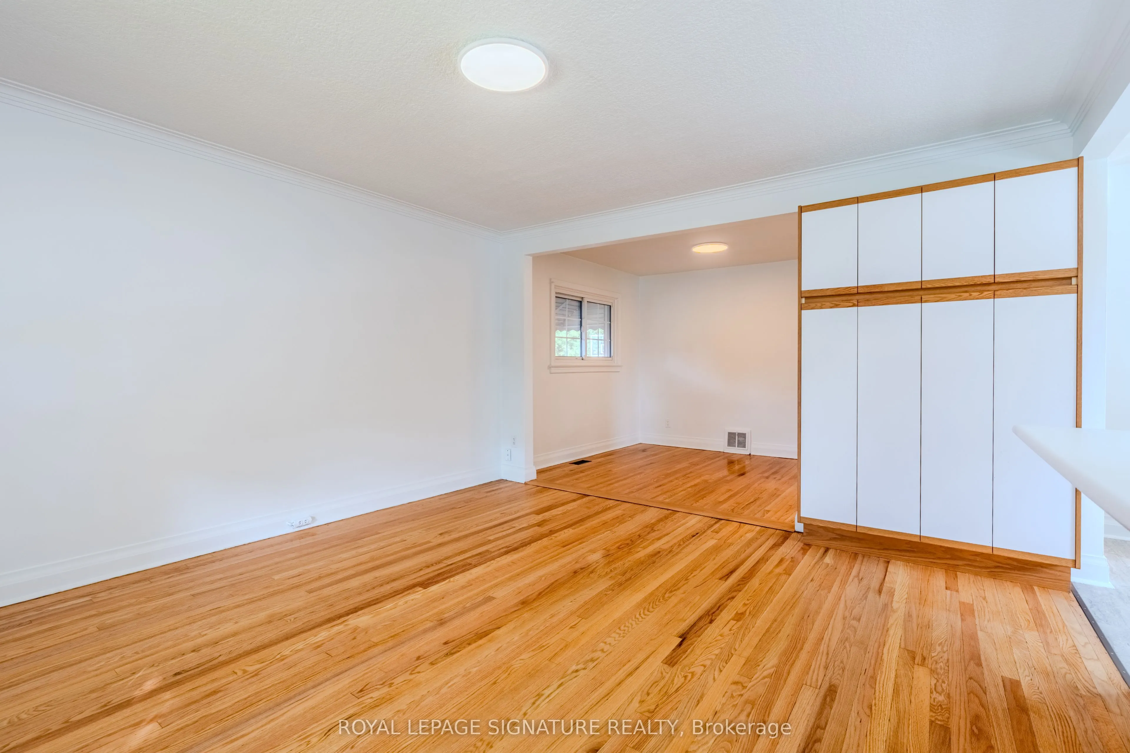 10 Holswade Road