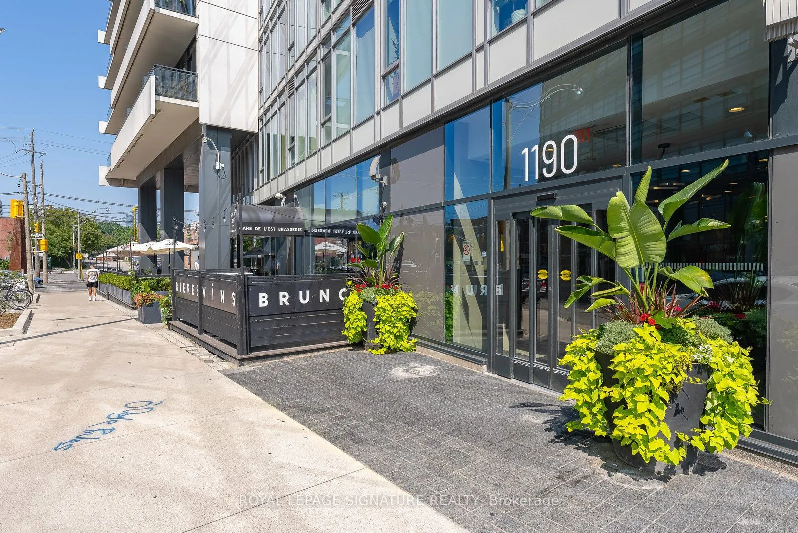 1190 Dundas Street E, #1021