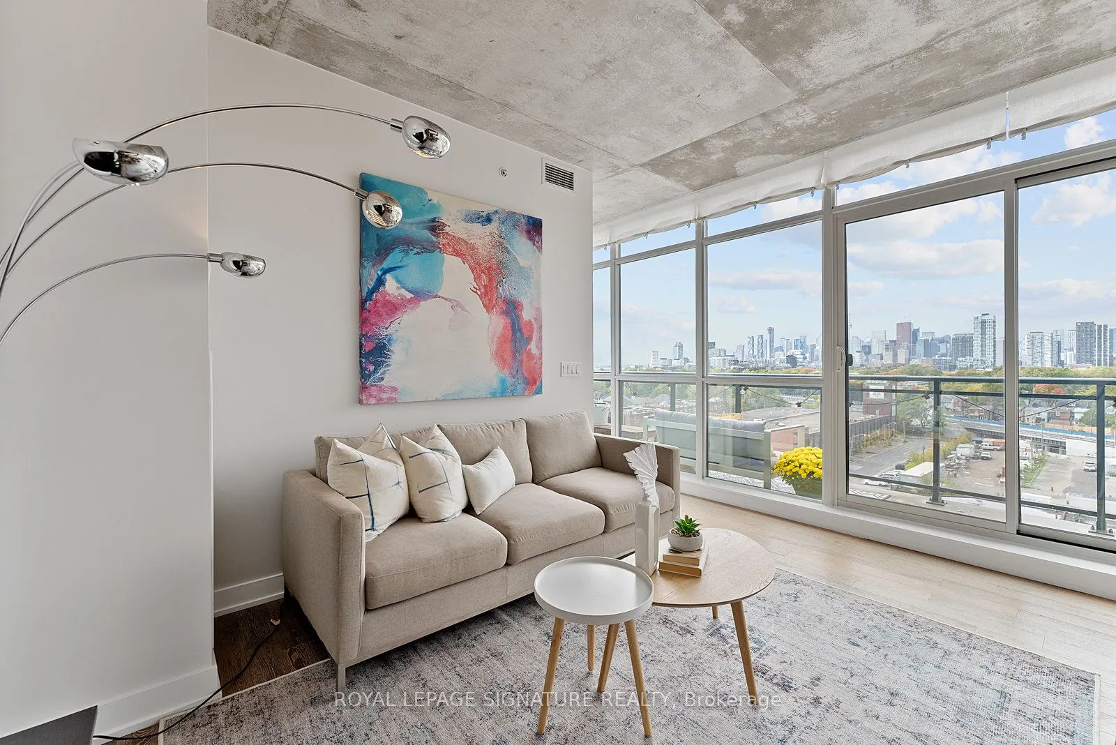 1190 Dundas Street E, #1021