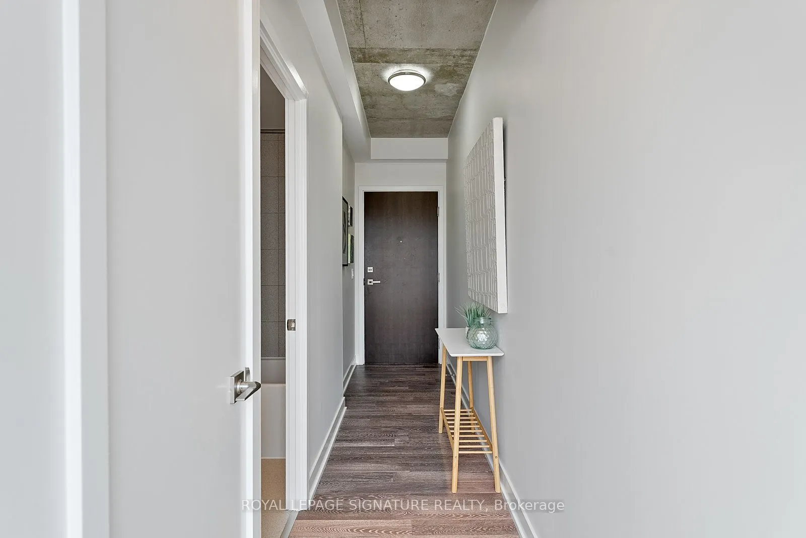 1190 Dundas Street E, #1021