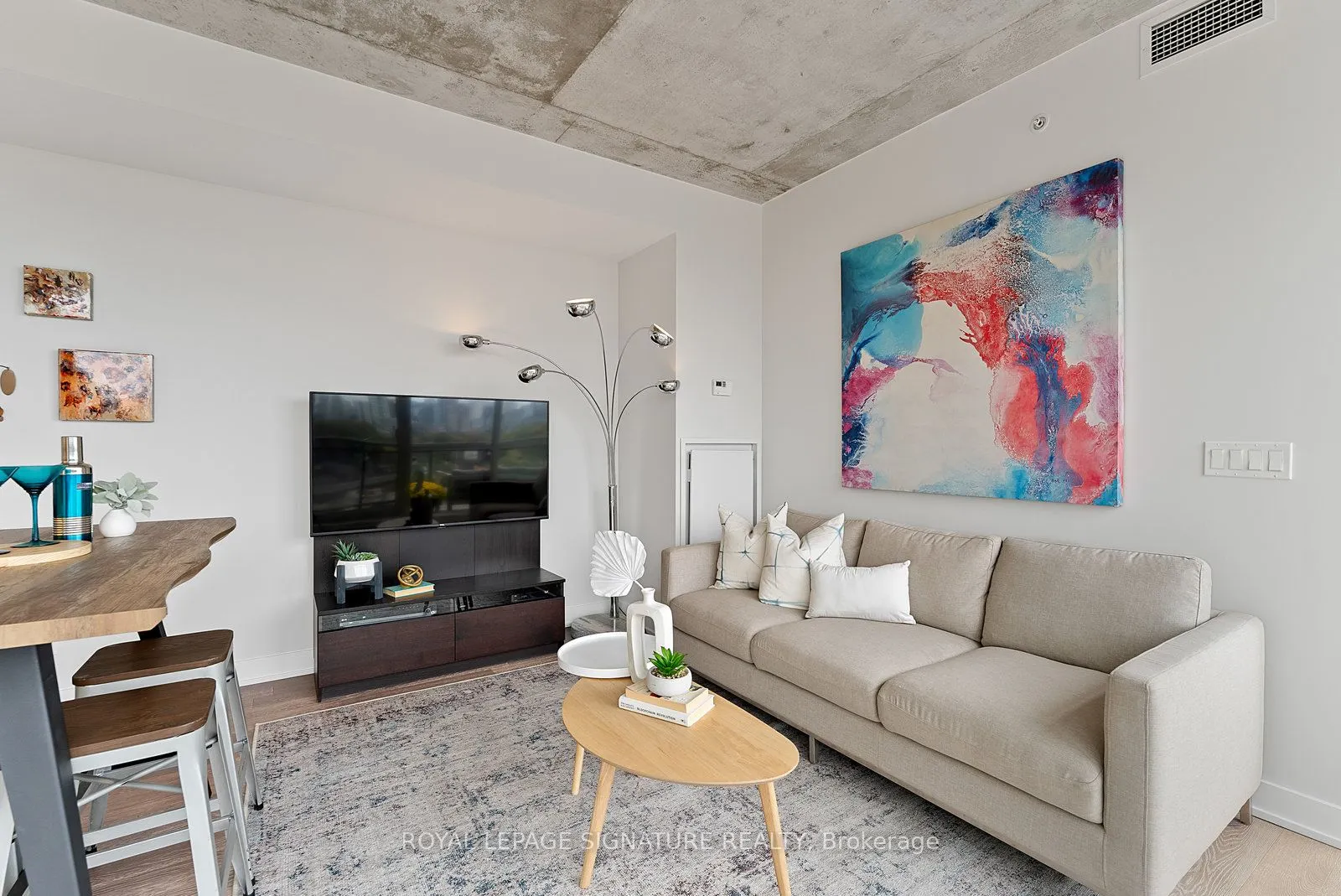 1190 Dundas Street E, #1021