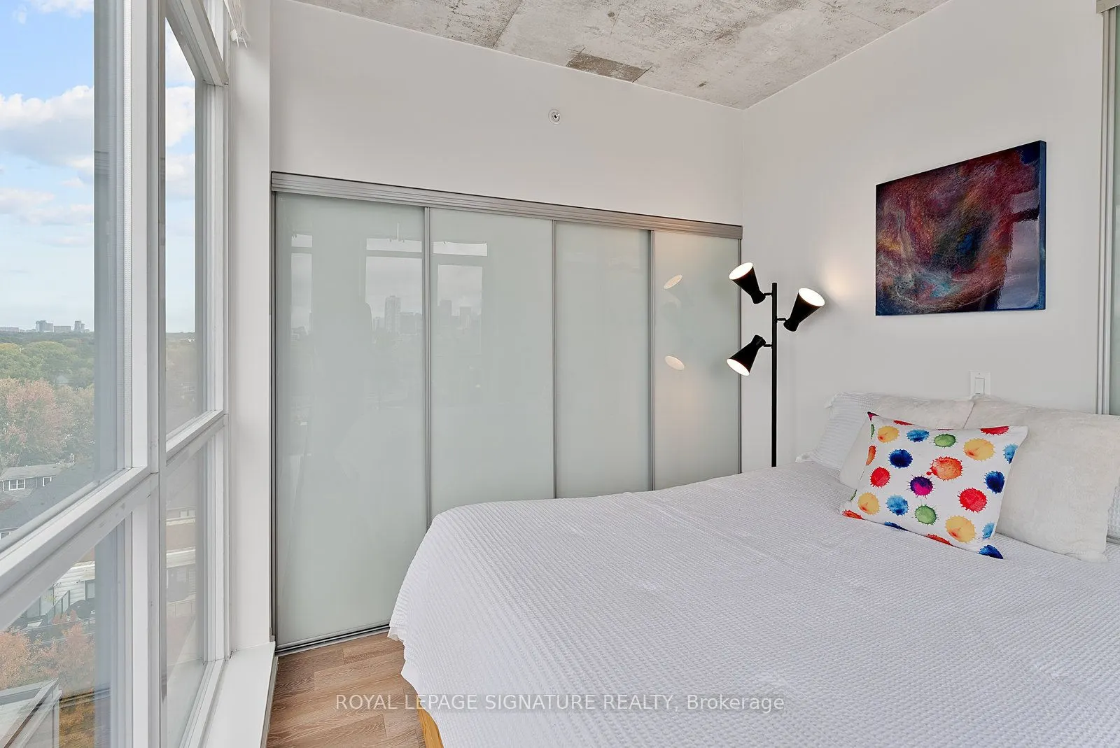 1190 Dundas Street E, #1021
