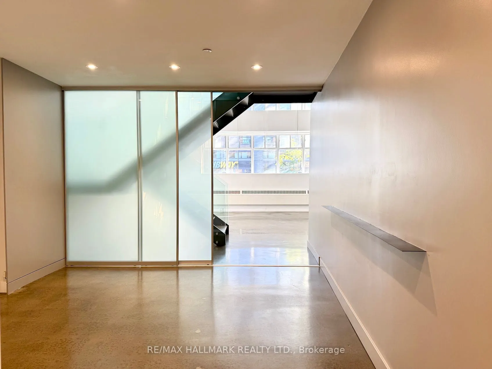 1173 Dundas Street E, #131