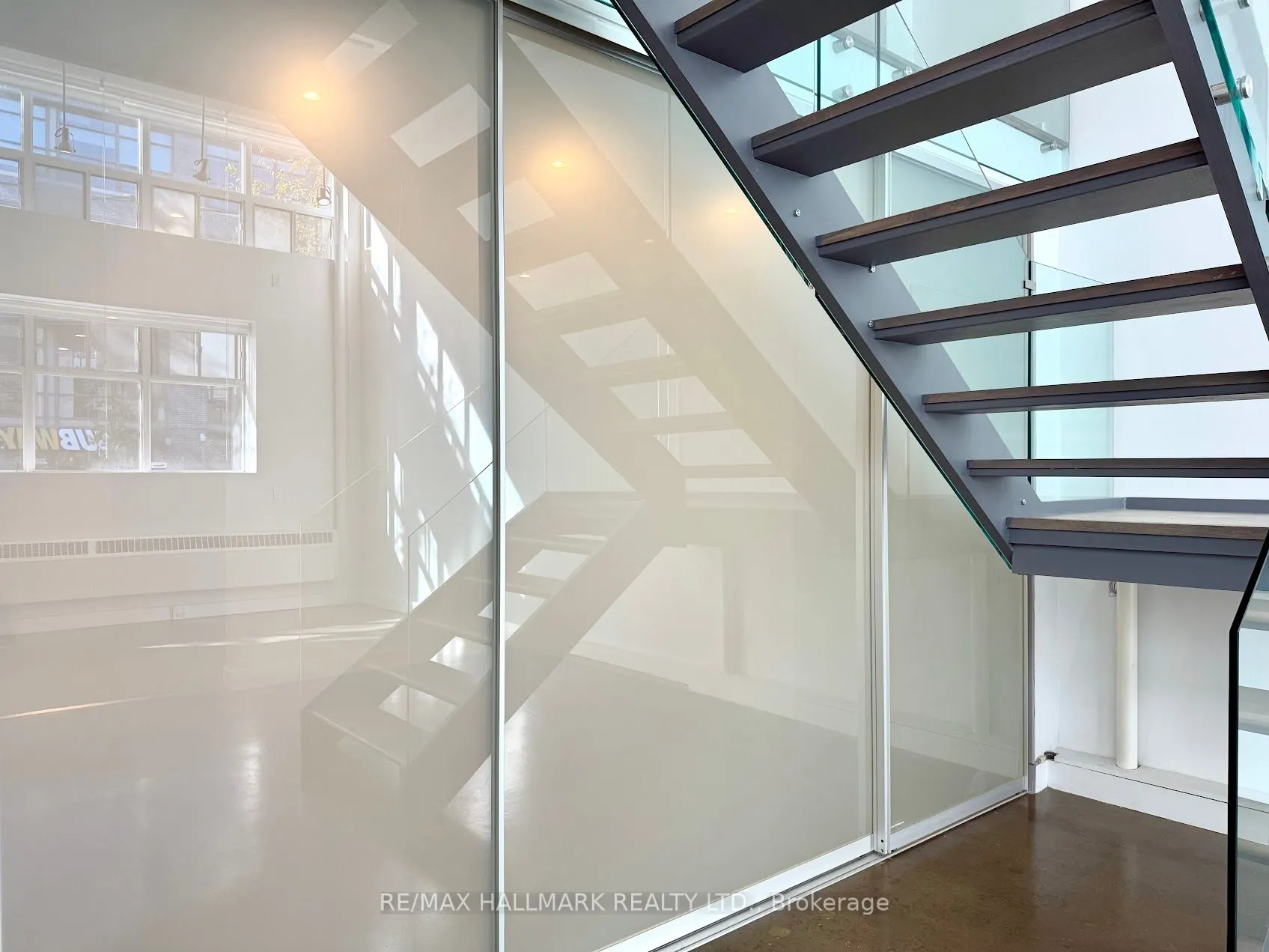 1173 Dundas Street E, #131
