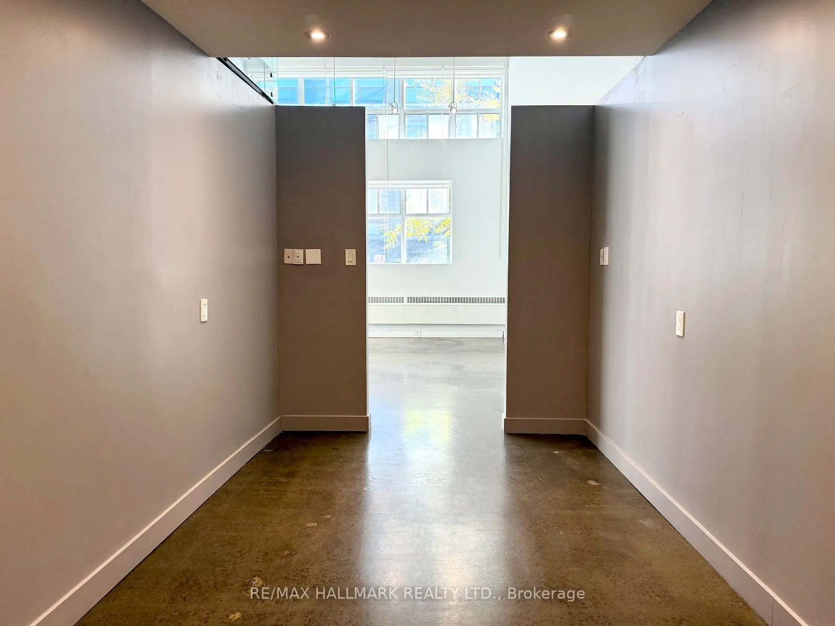 1173 Dundas Street E, #131