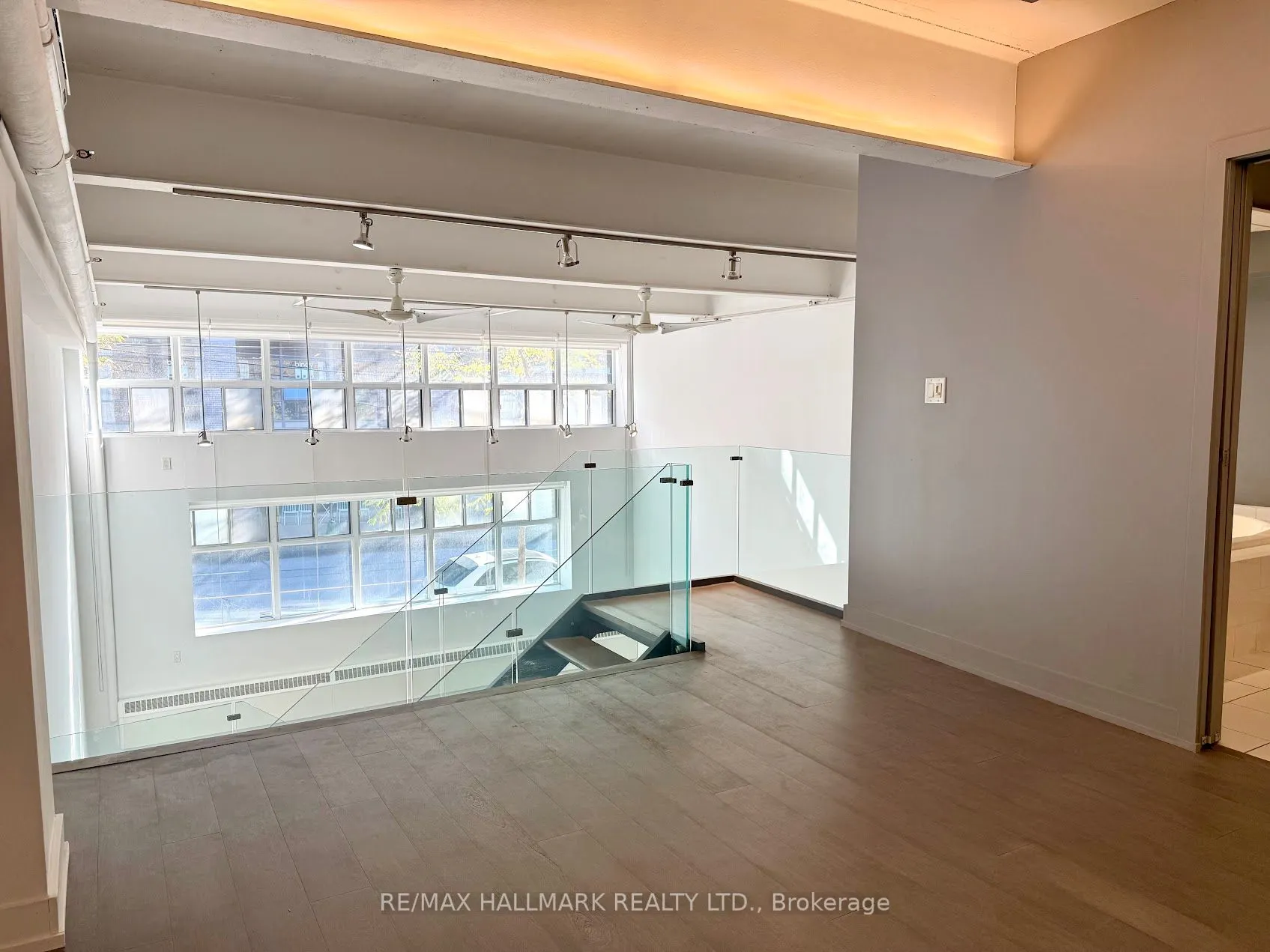 1173 Dundas Street E, #131