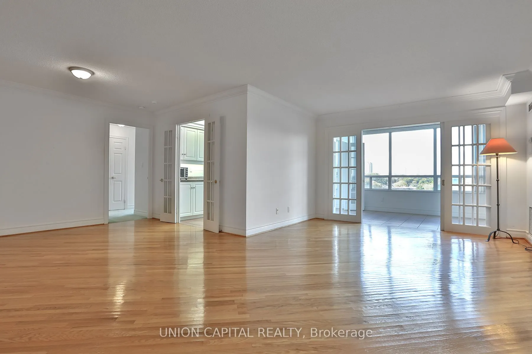 138 Bonis Avenue, #720