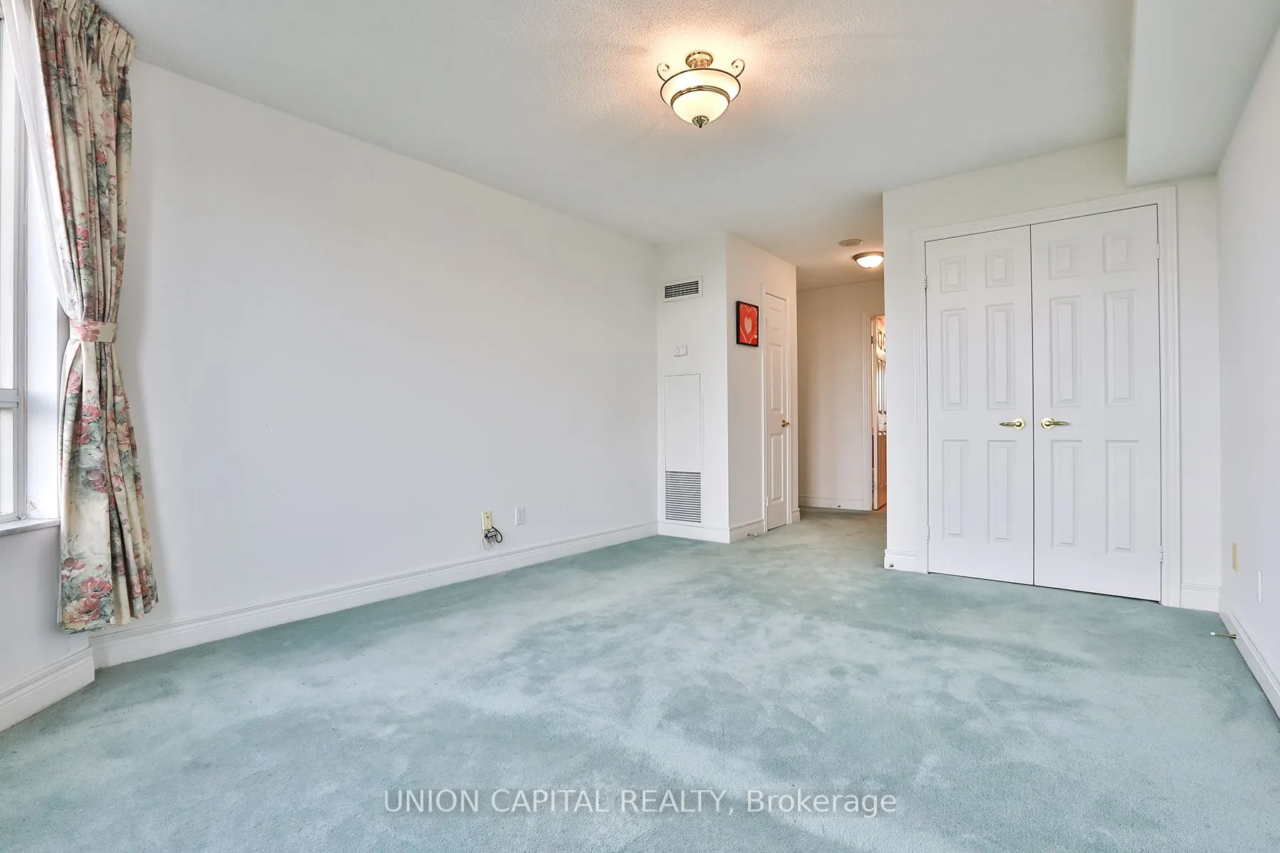 138 Bonis Avenue, #720