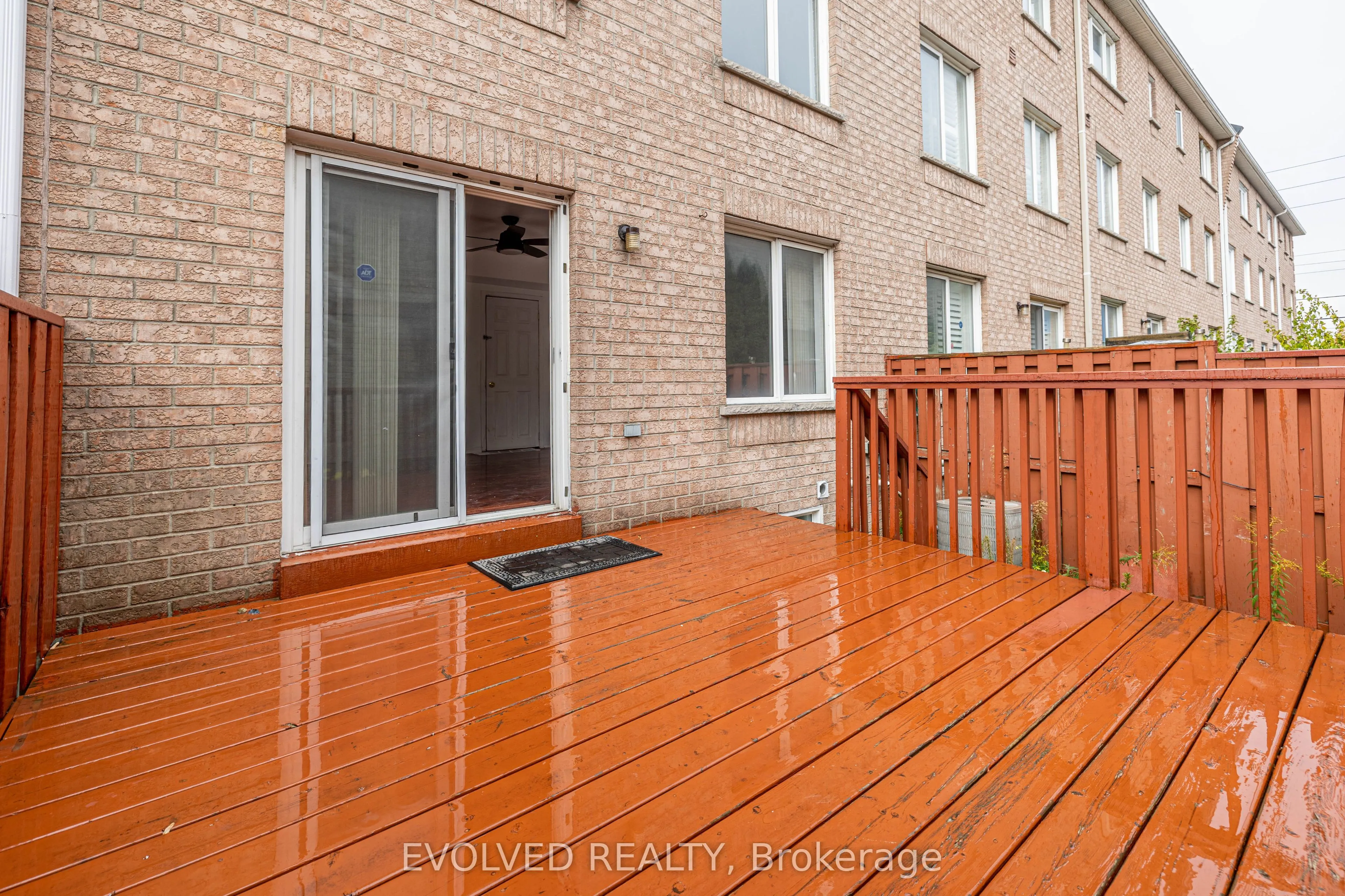 1075 Ellesmere Road, #84