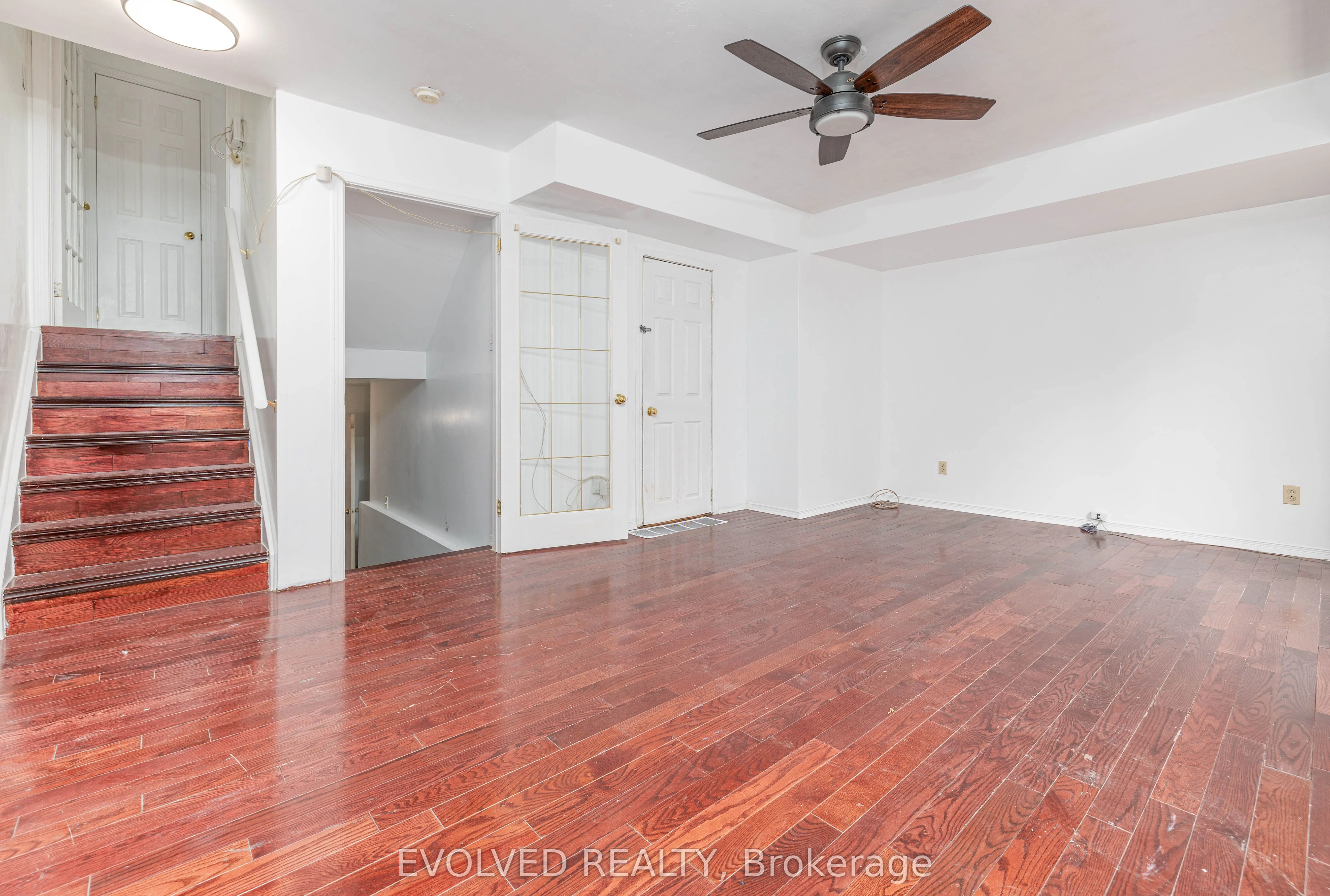 1075 Ellesmere Road, #84