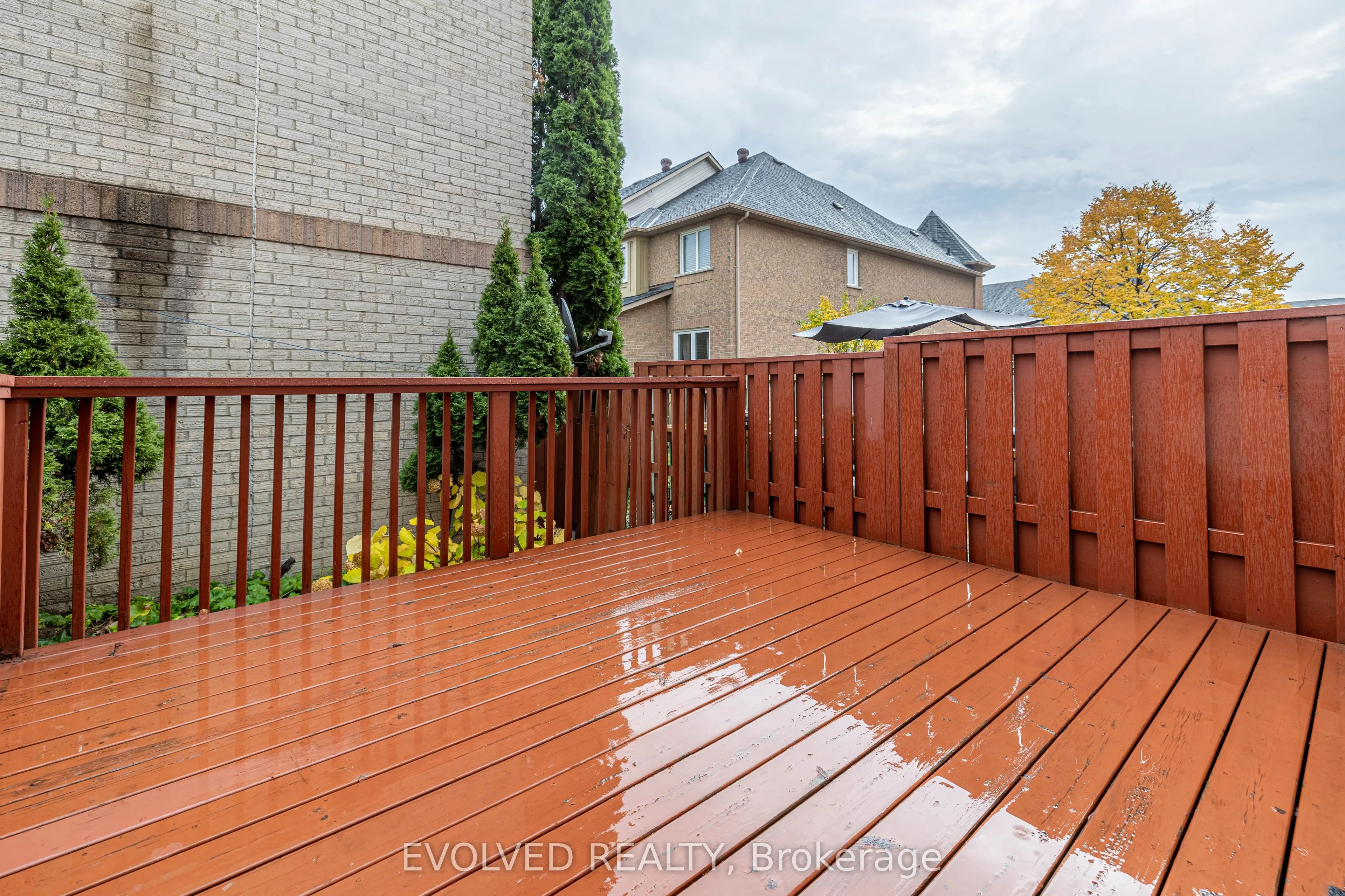 1075 Ellesmere Road, #84