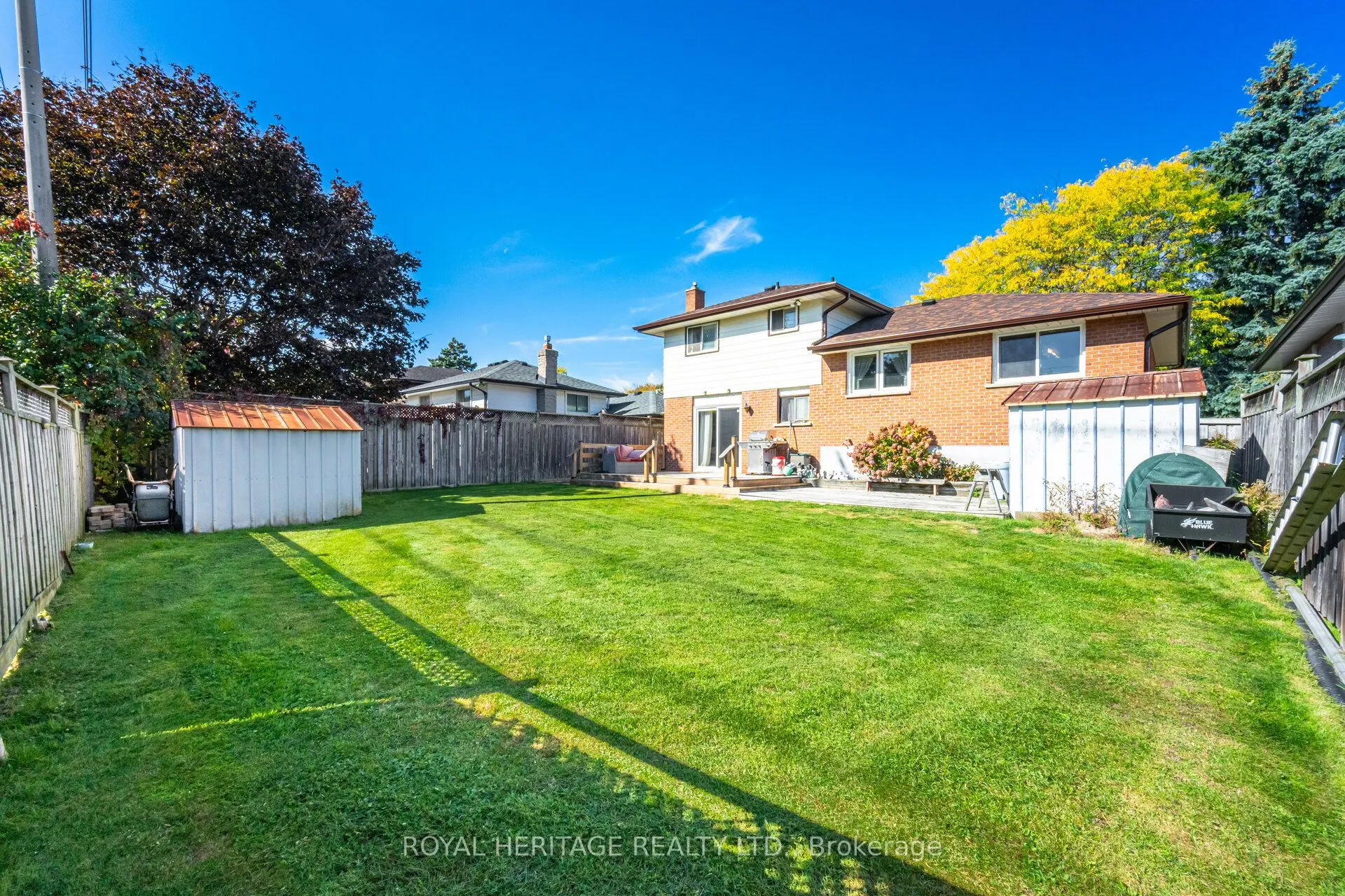 369 Carnaby Court