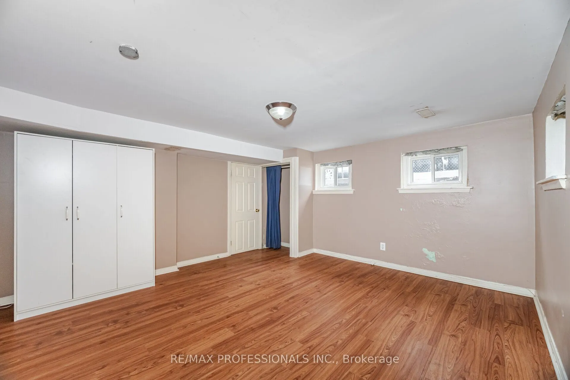11 Jeanette Street