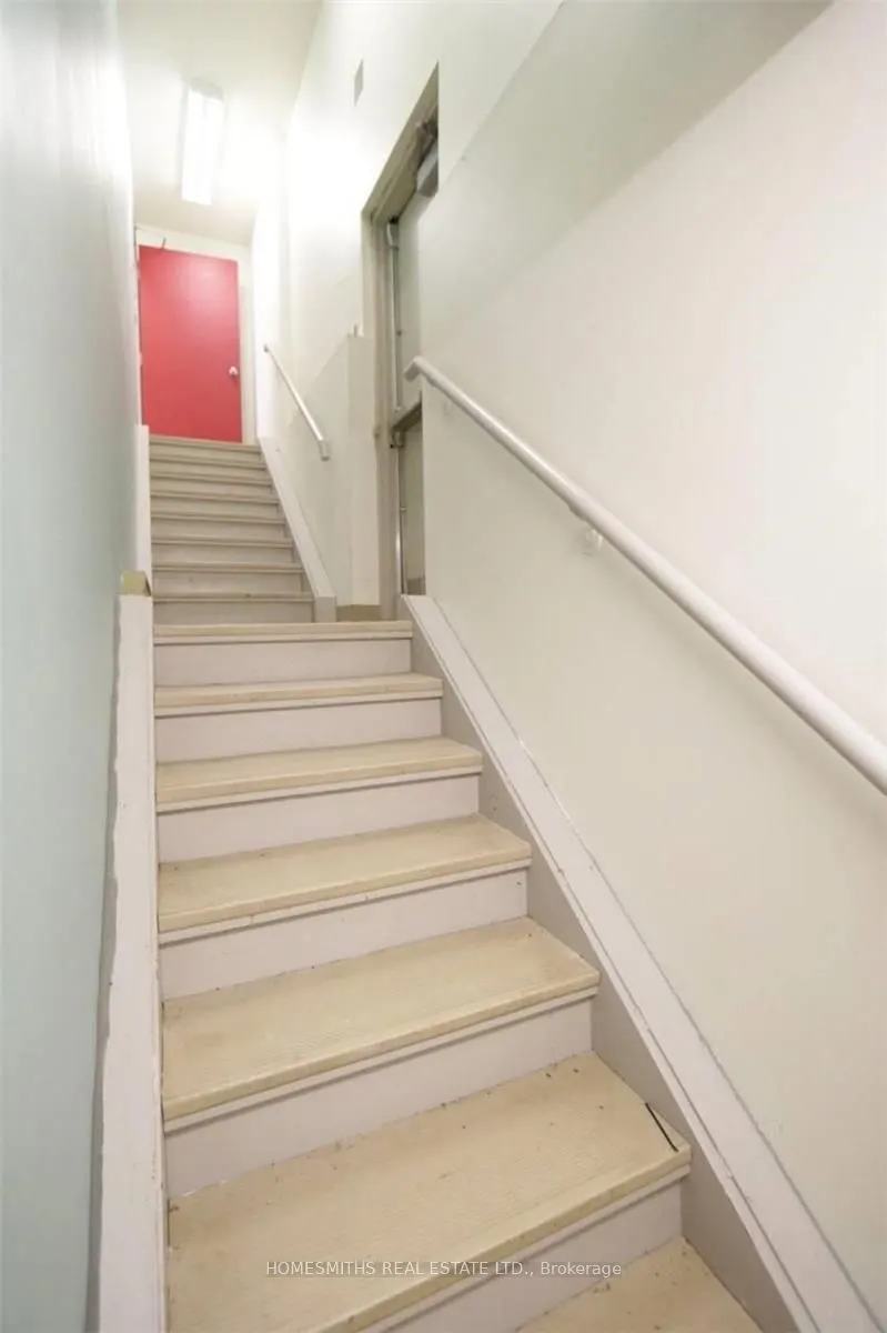 5284 Main Street