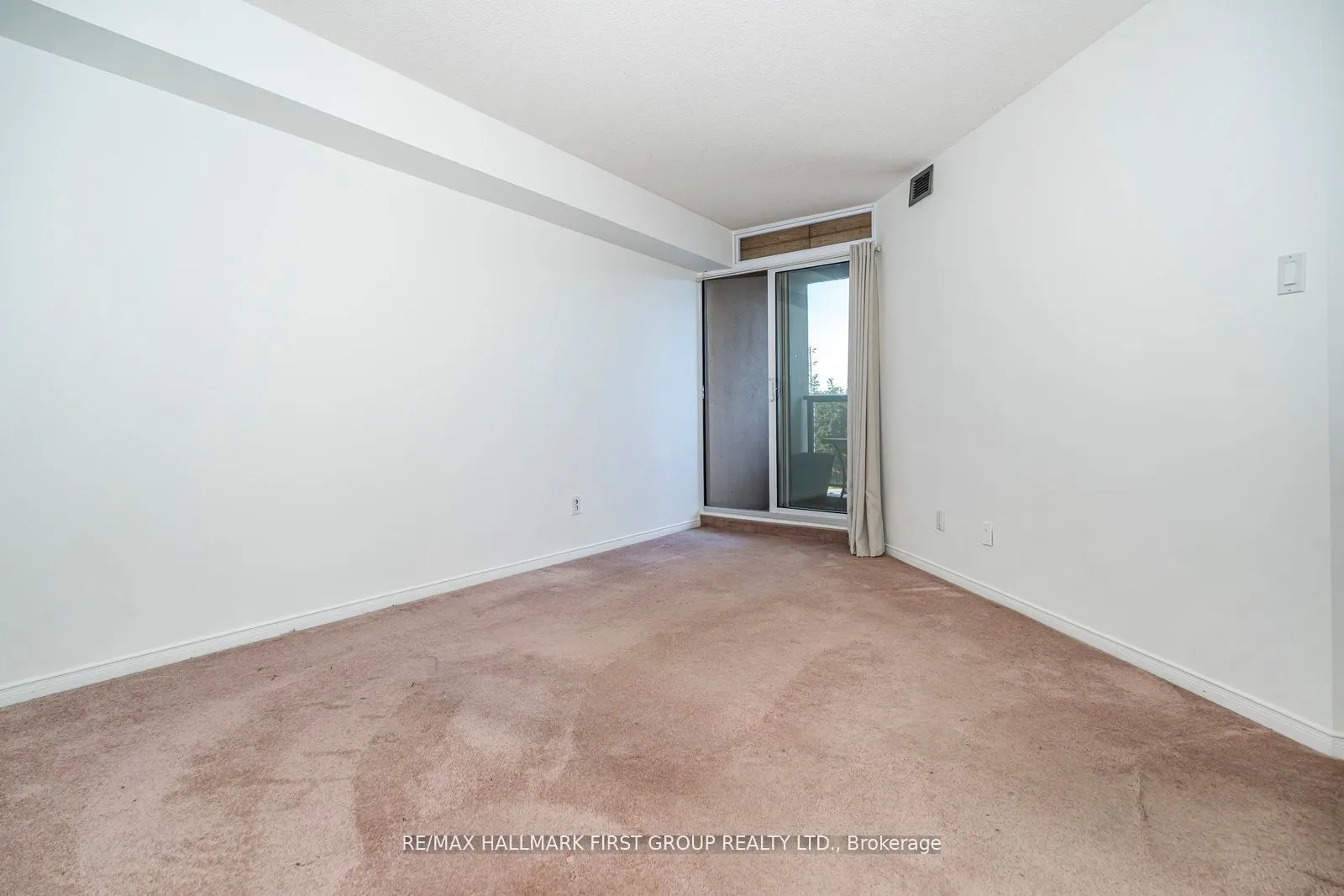 2 Westney Road N Road, #305