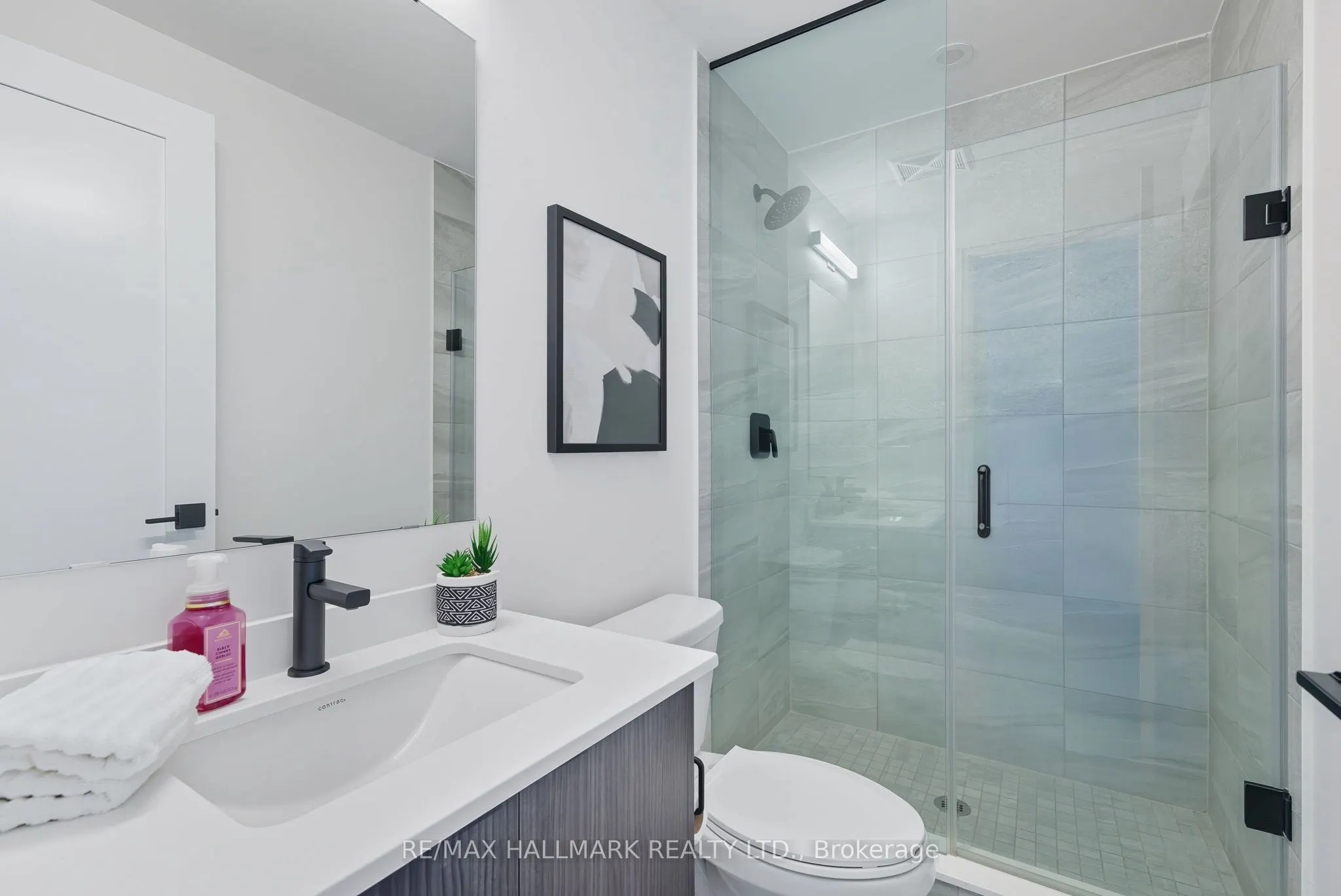 2369 Danforth Avenue, #513