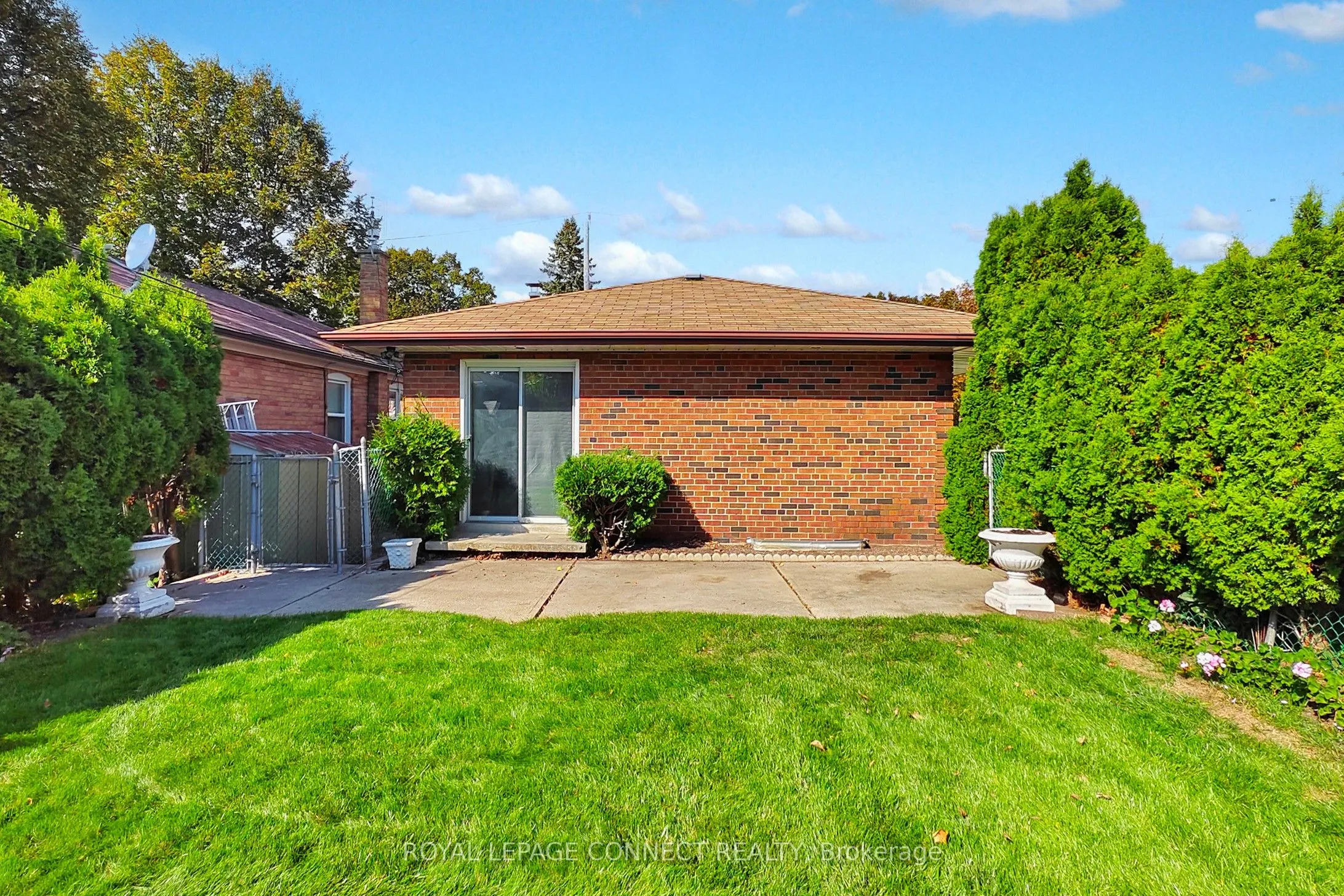 14 Dalehurst Avenue