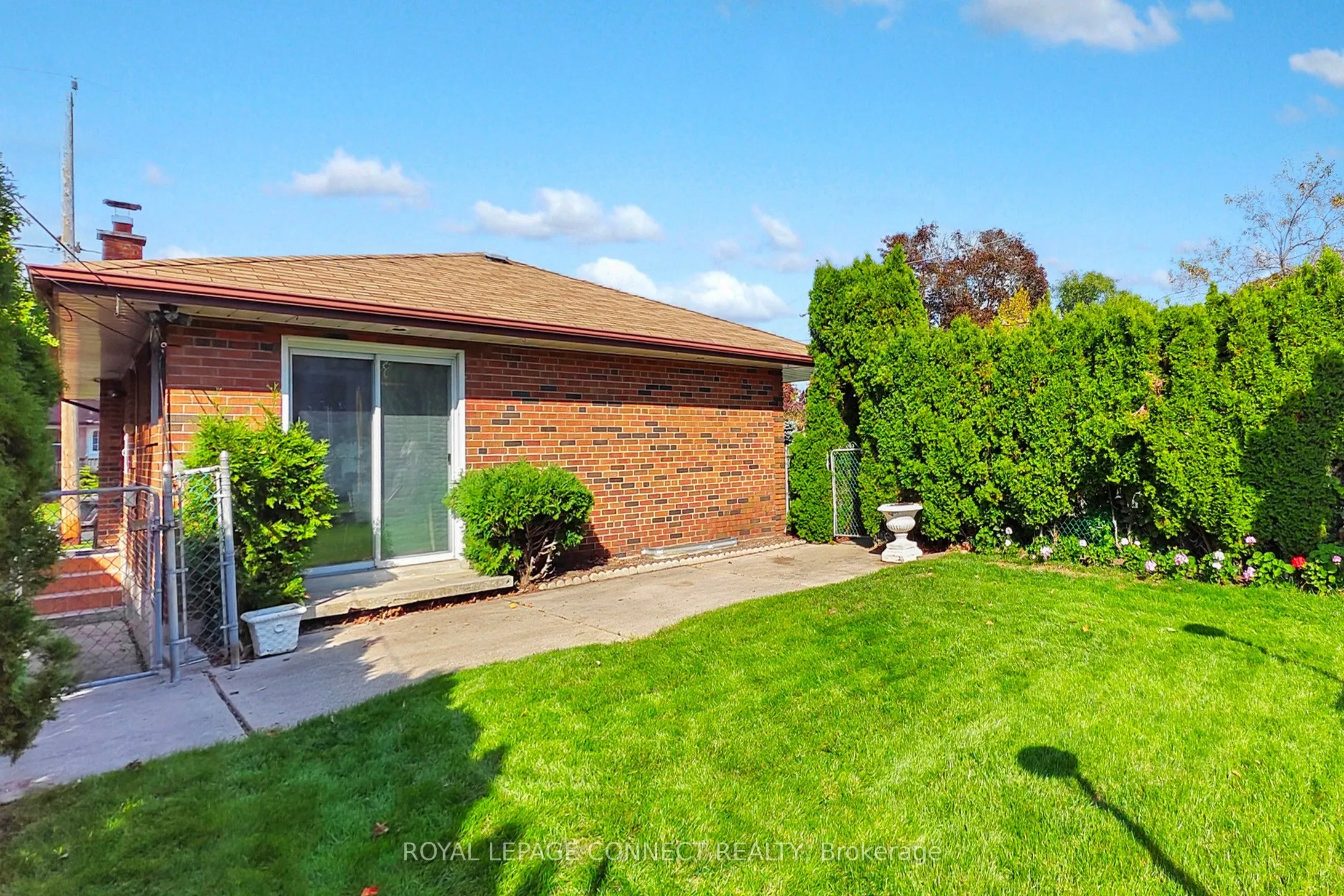 14 Dalehurst Avenue