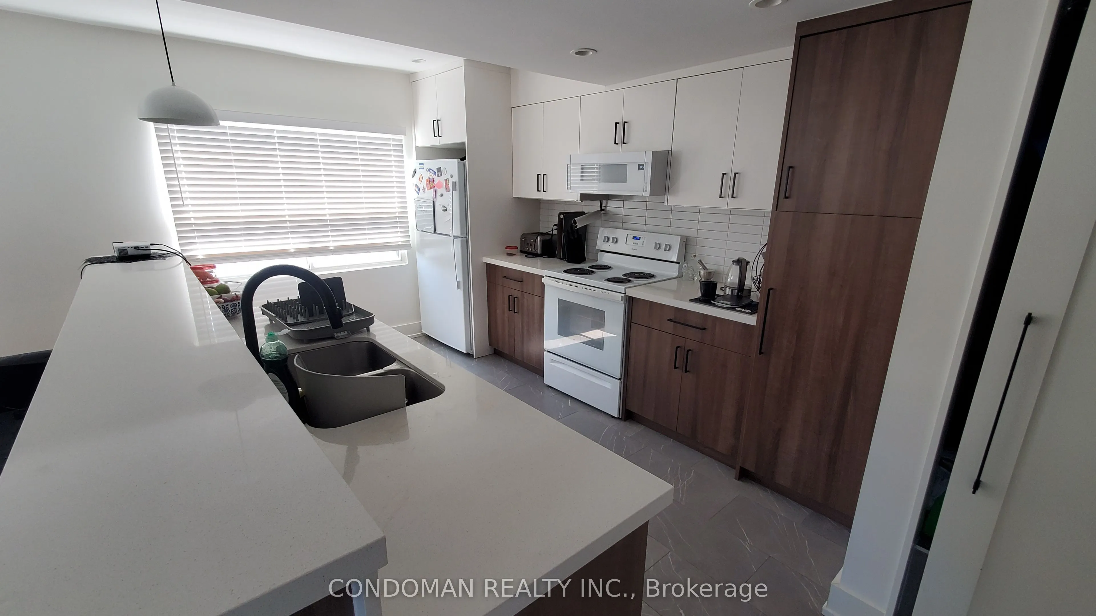 1450 Gerrard Street E, #3
