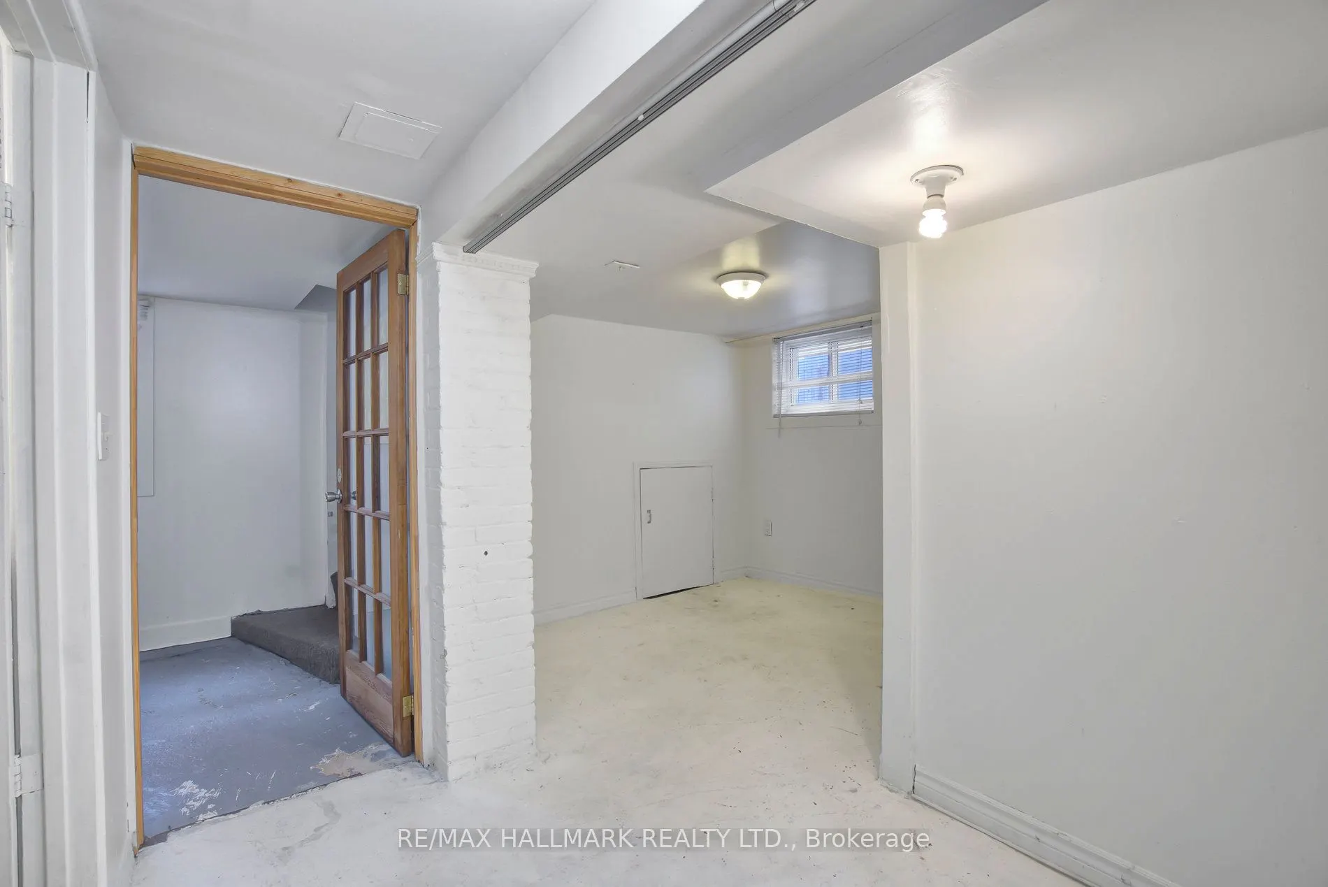 9 Costain Avenue