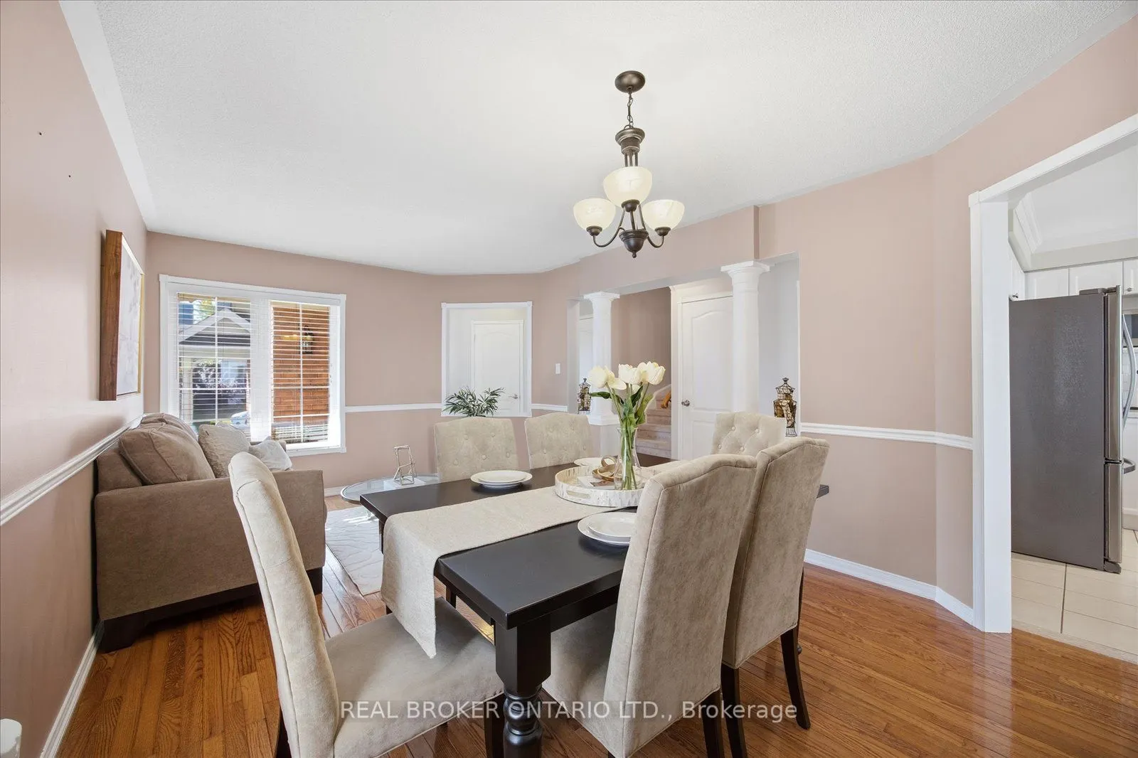 61 Aster Crescent