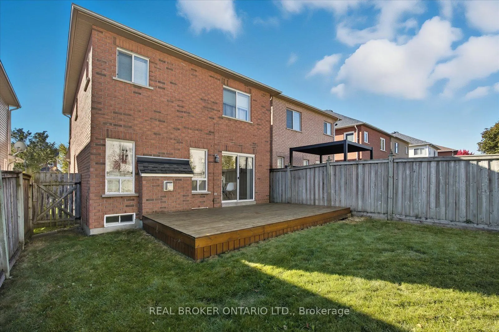 61 Aster Crescent