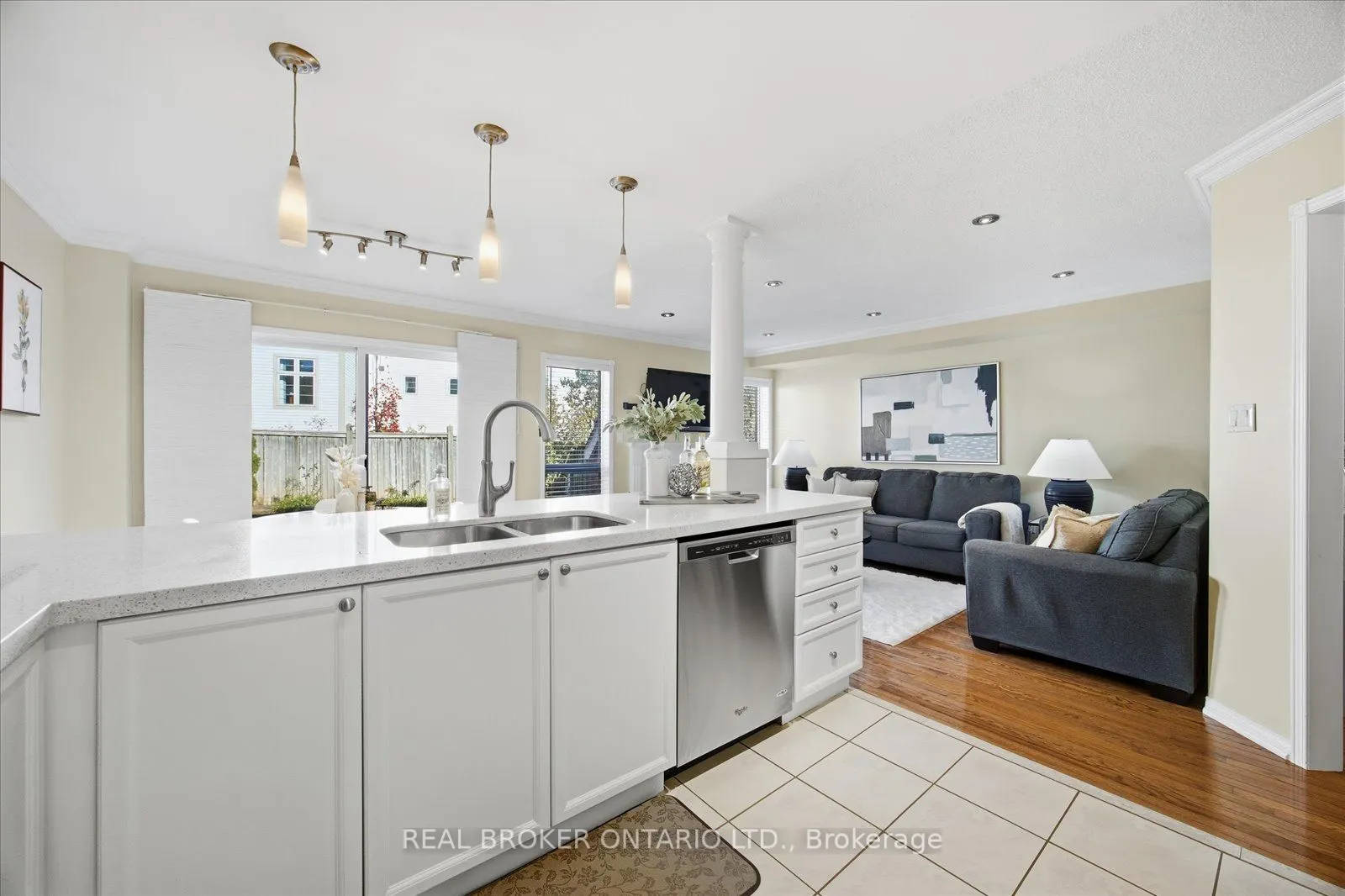 61 Aster Crescent