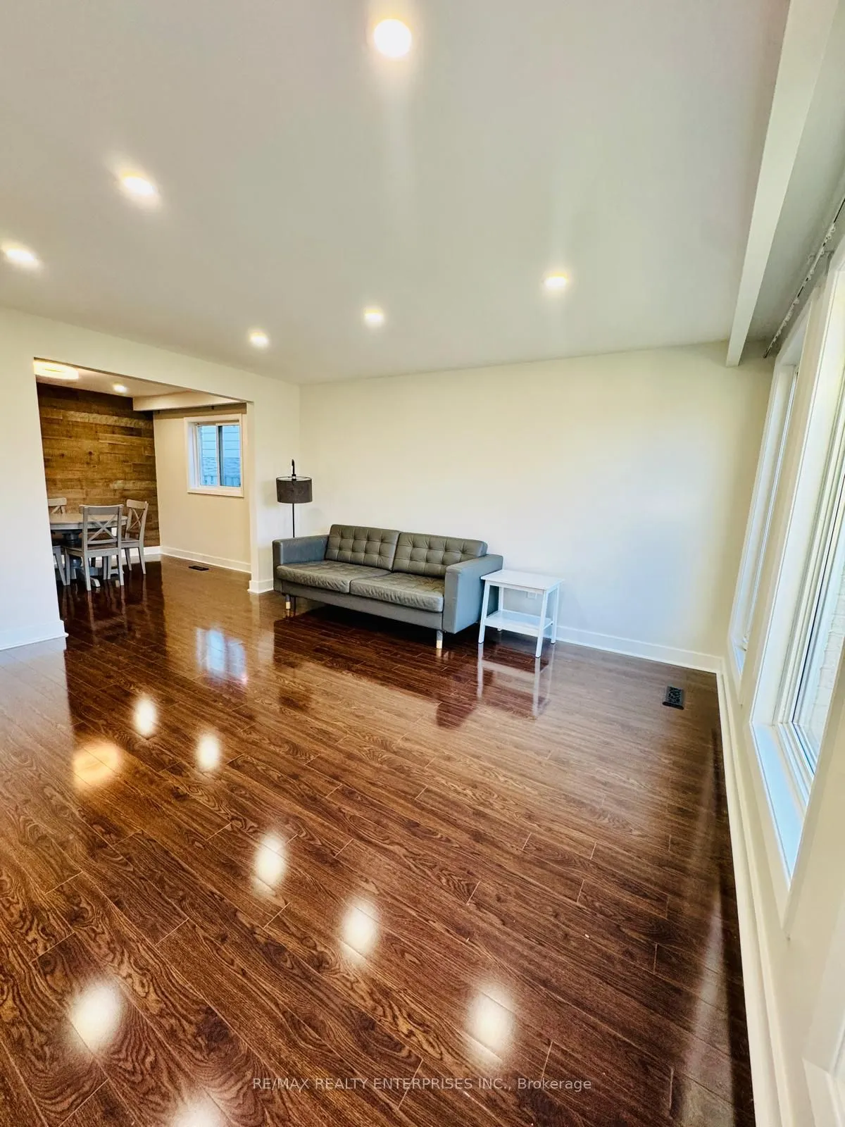 76 Amanda Drive