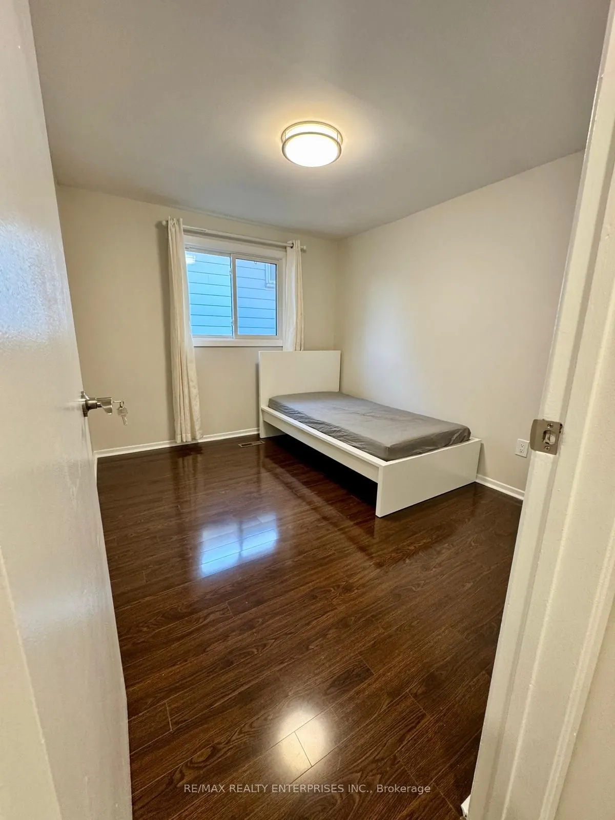 76 Amanda Drive