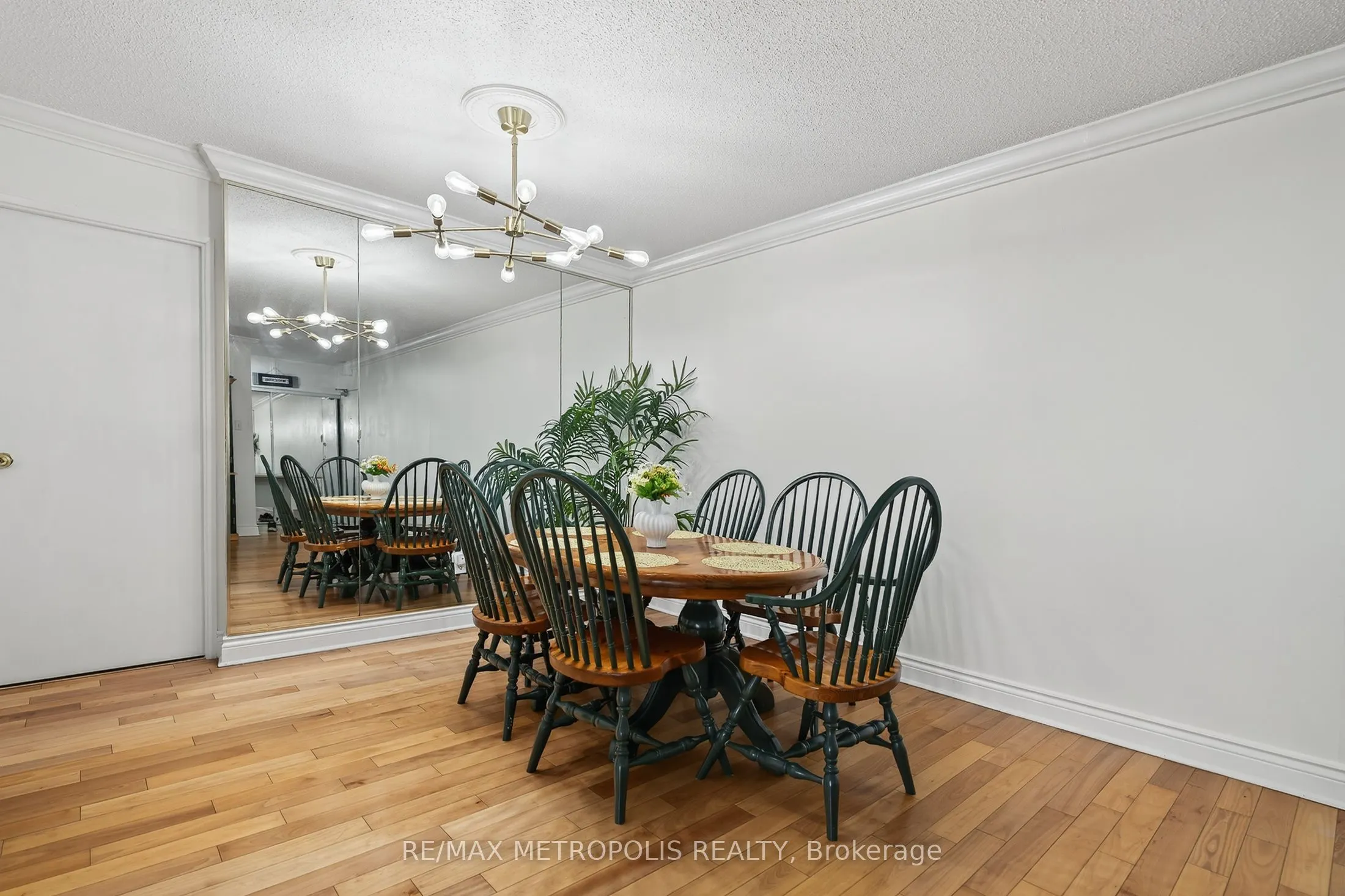 44 Falby Court, #707