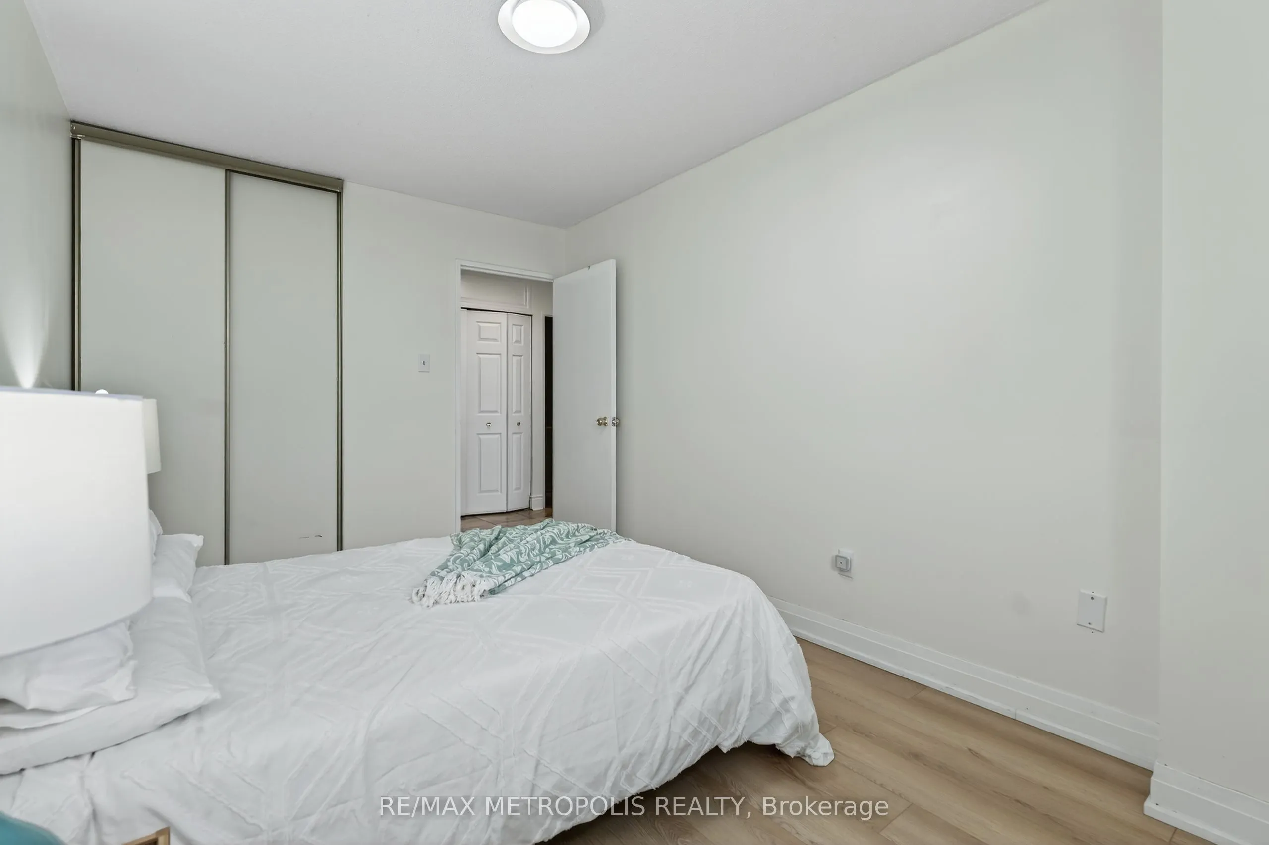 44 Falby Court, #707